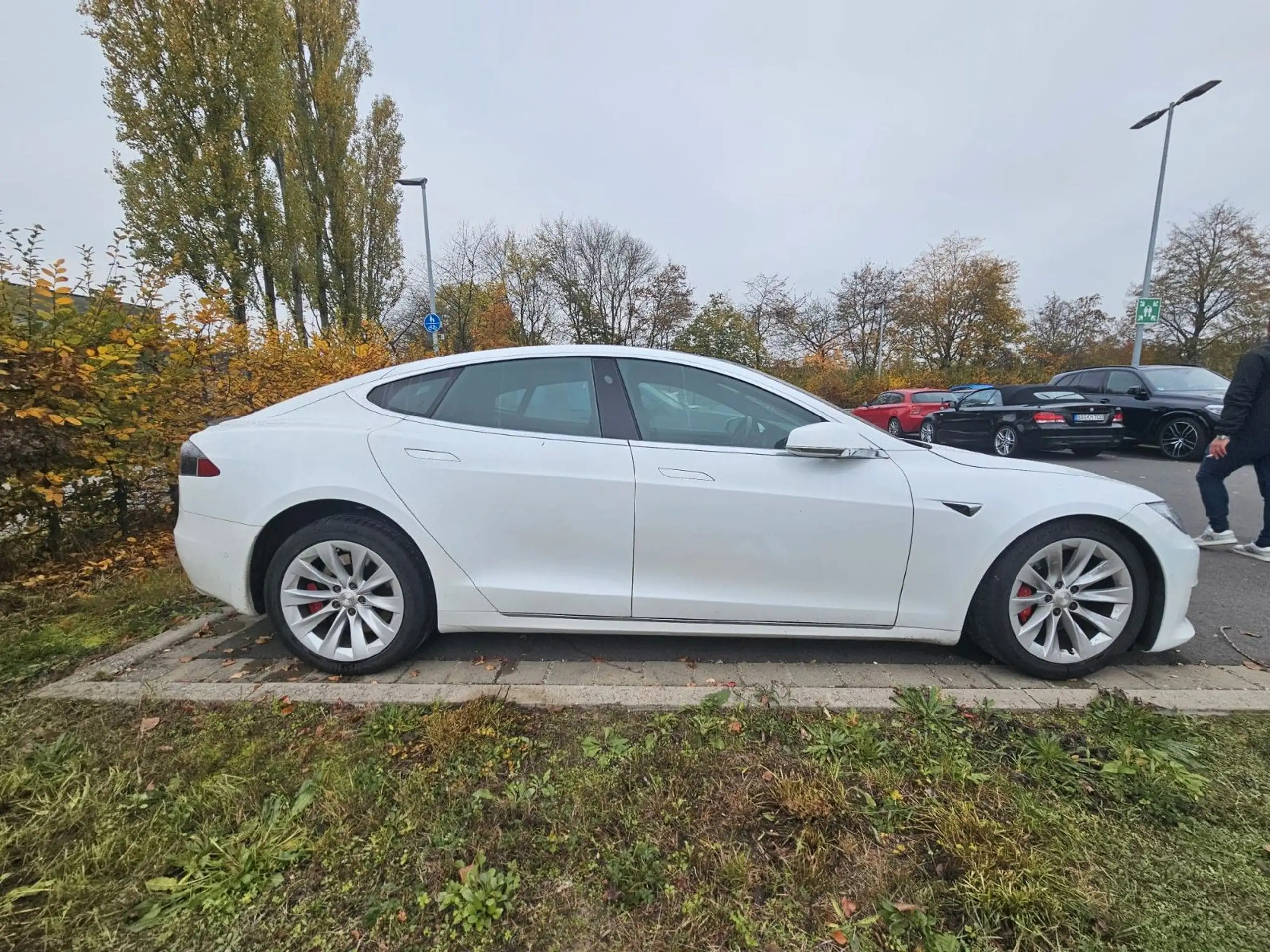 Tesla - Model S