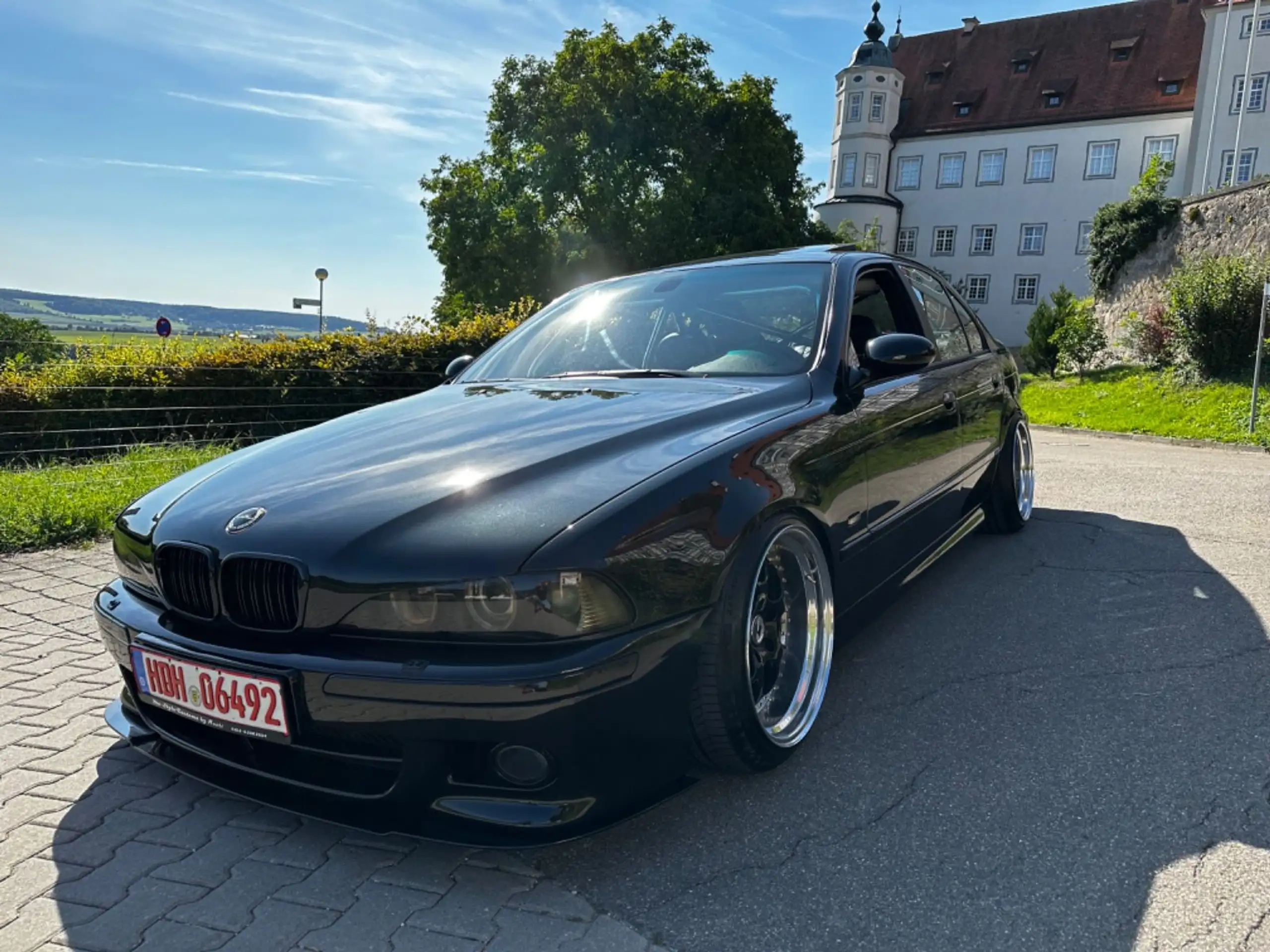 BMW - M5