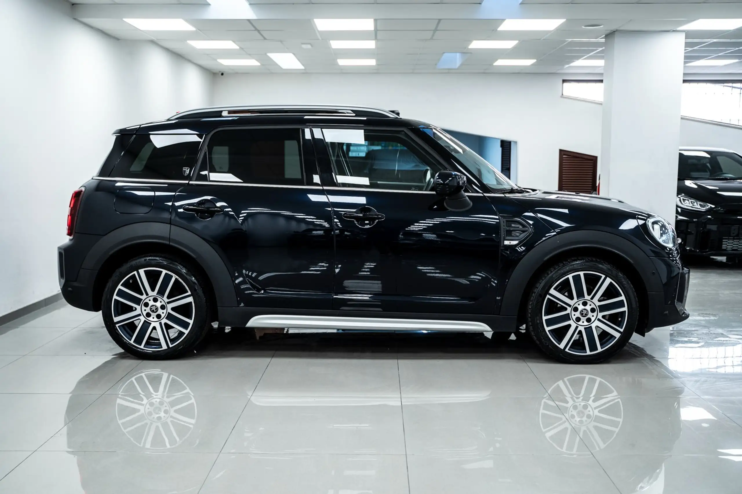 MINI - Cooper D Countryman