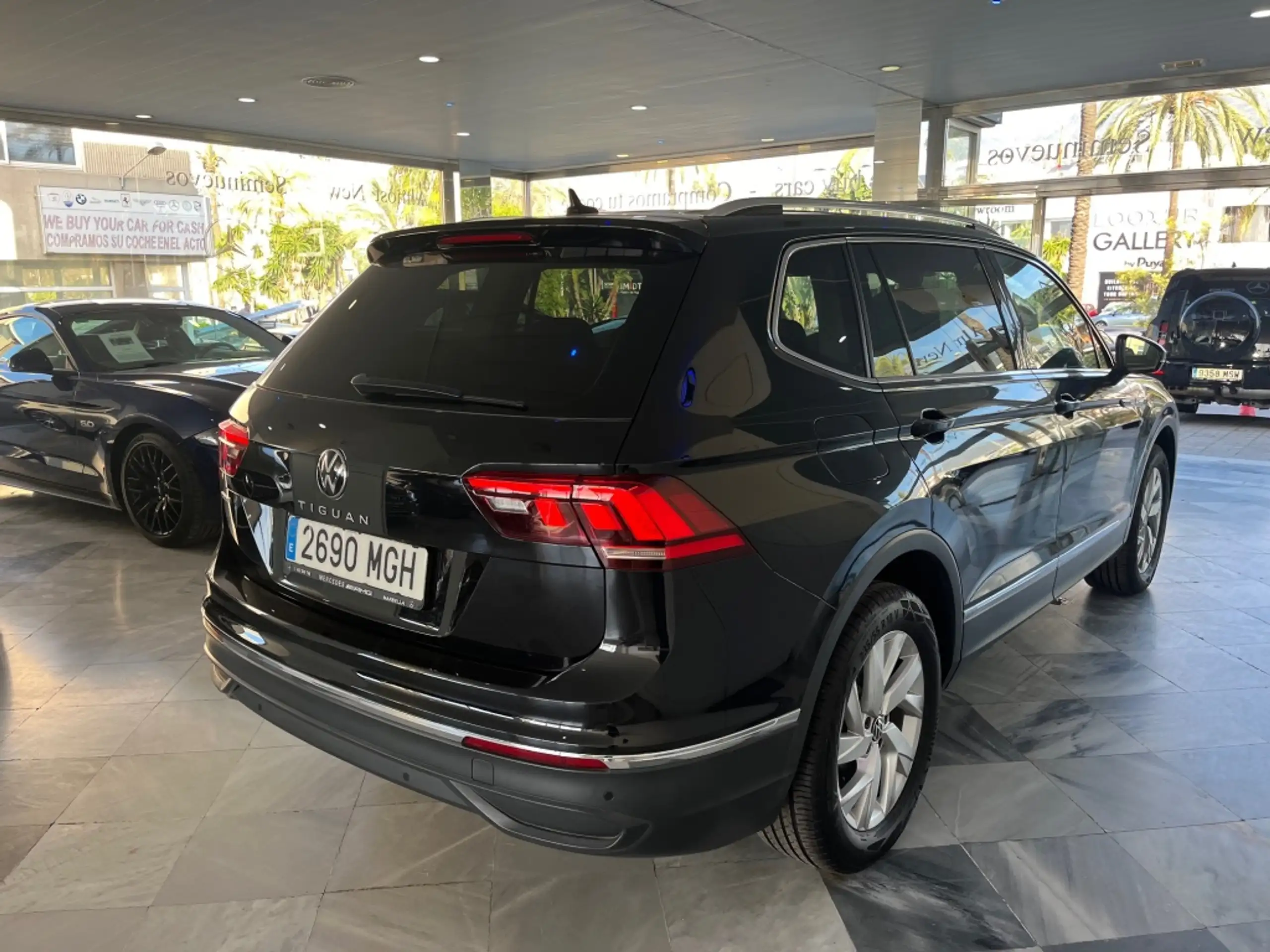 Volkswagen - Tiguan Allspace