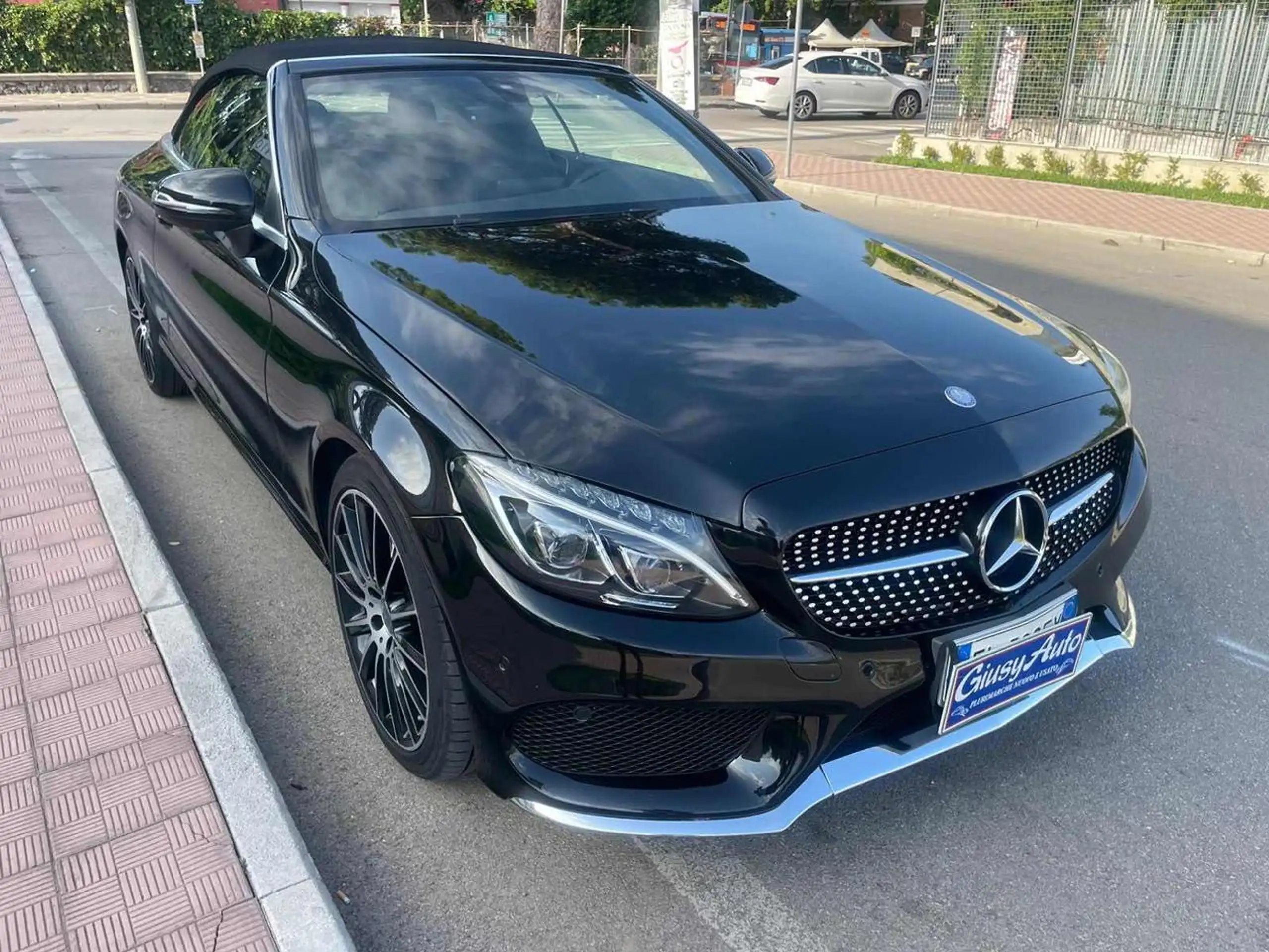 Mercedes-Benz - C 220