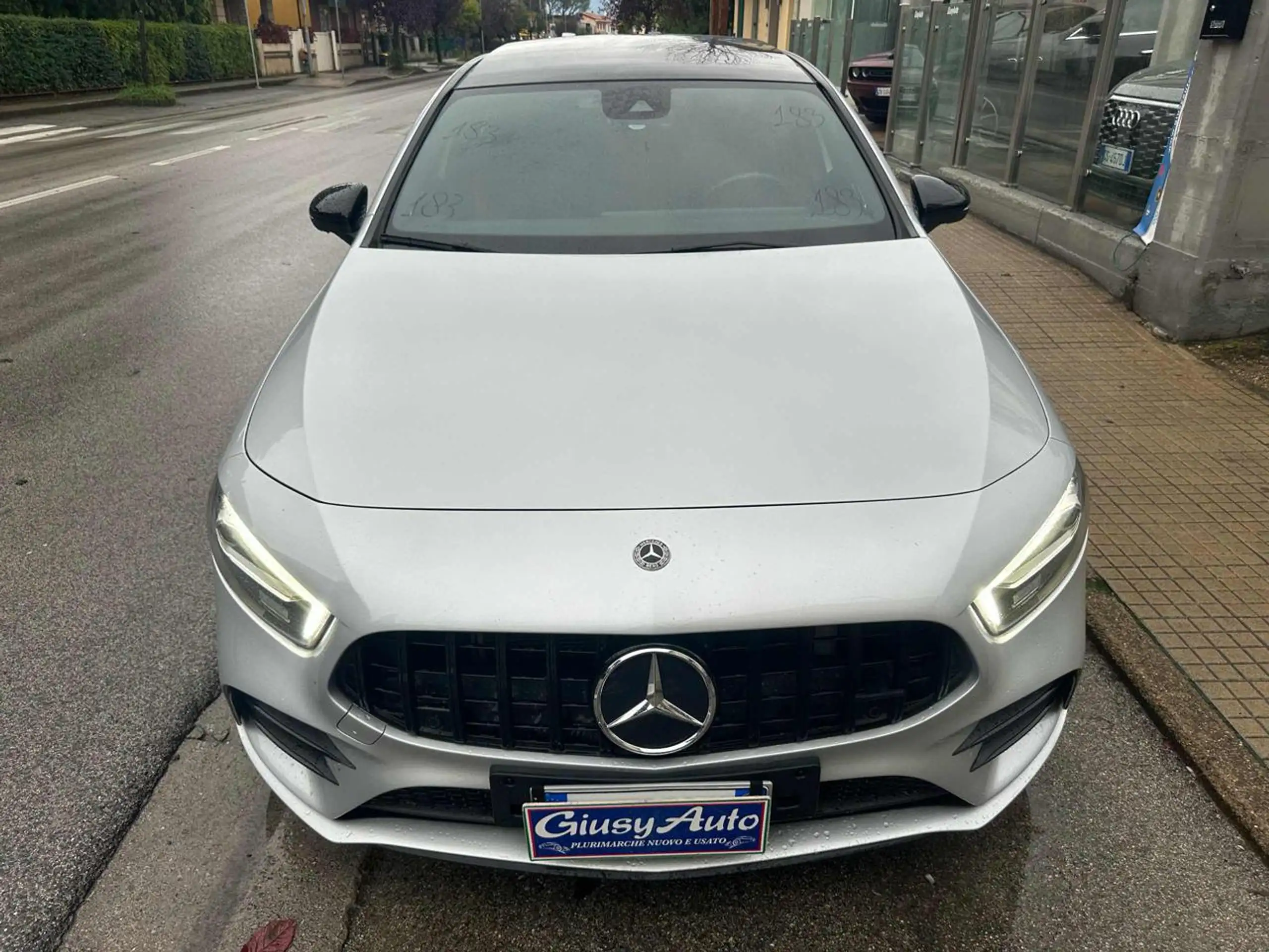 Mercedes-Benz - A 35 AMG