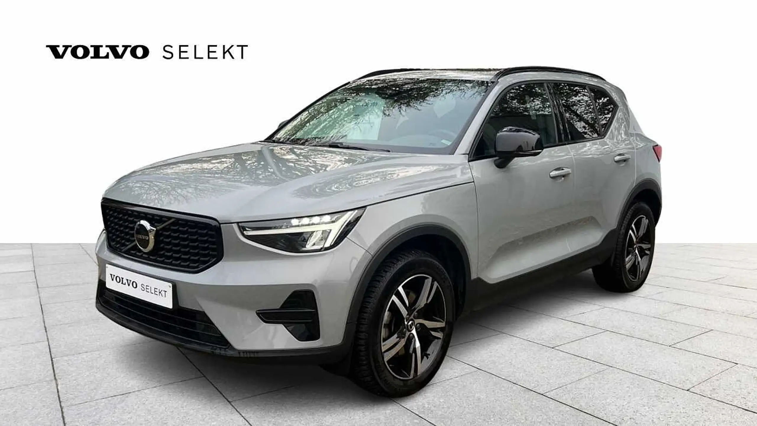 Volvo - XC40