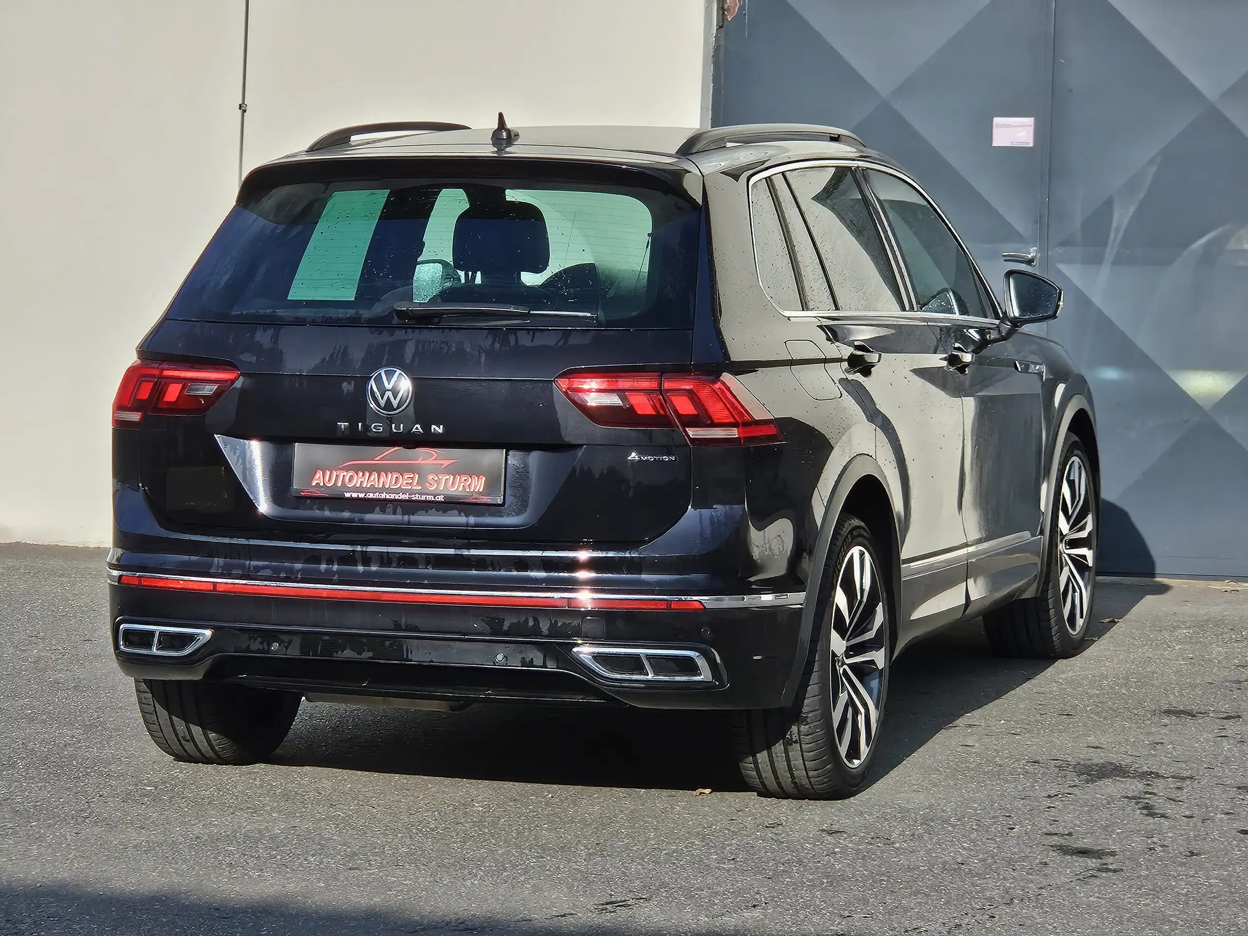 Volkswagen - Tiguan