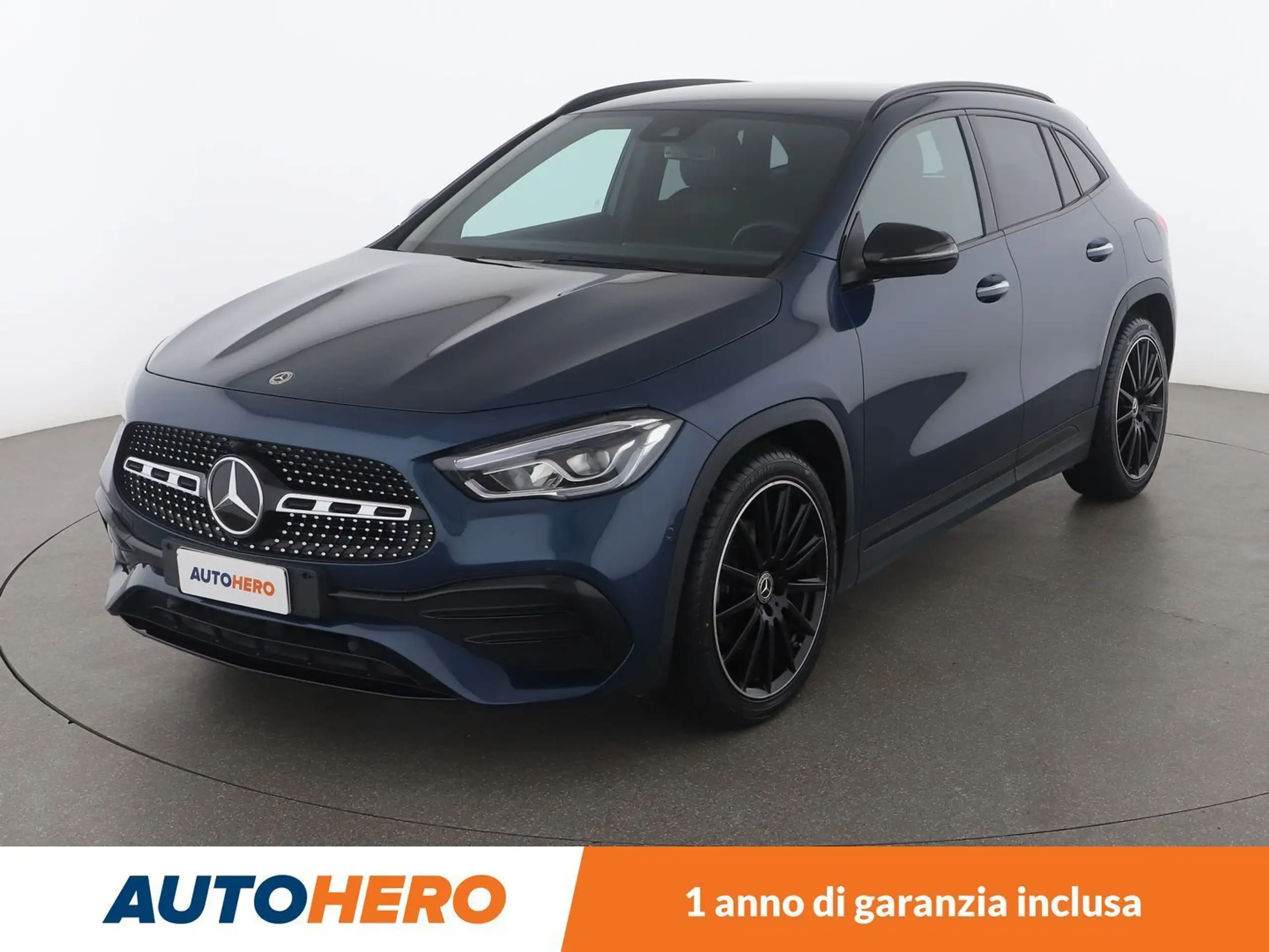 Mercedes-Benz - GLA 200