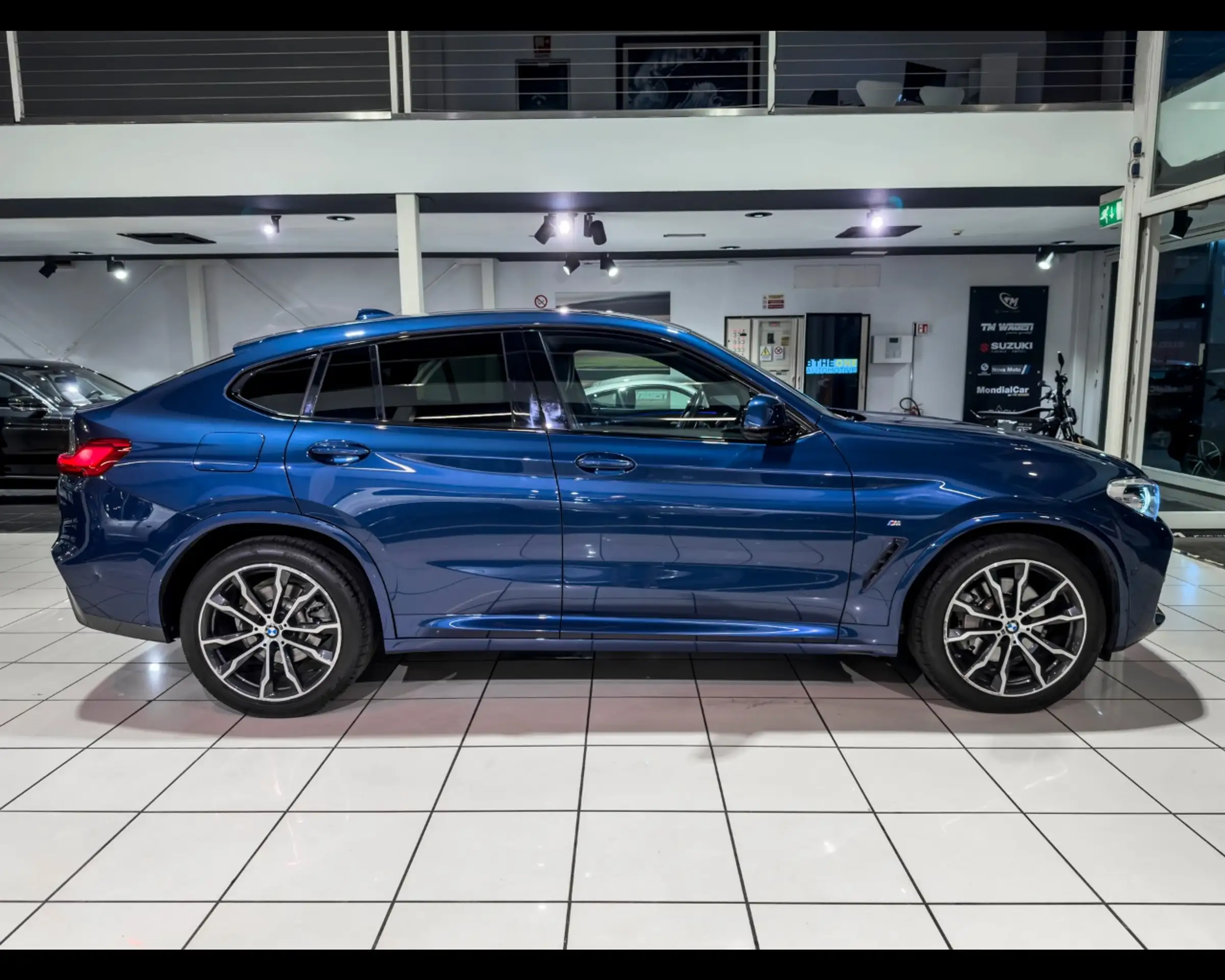 BMW - X4