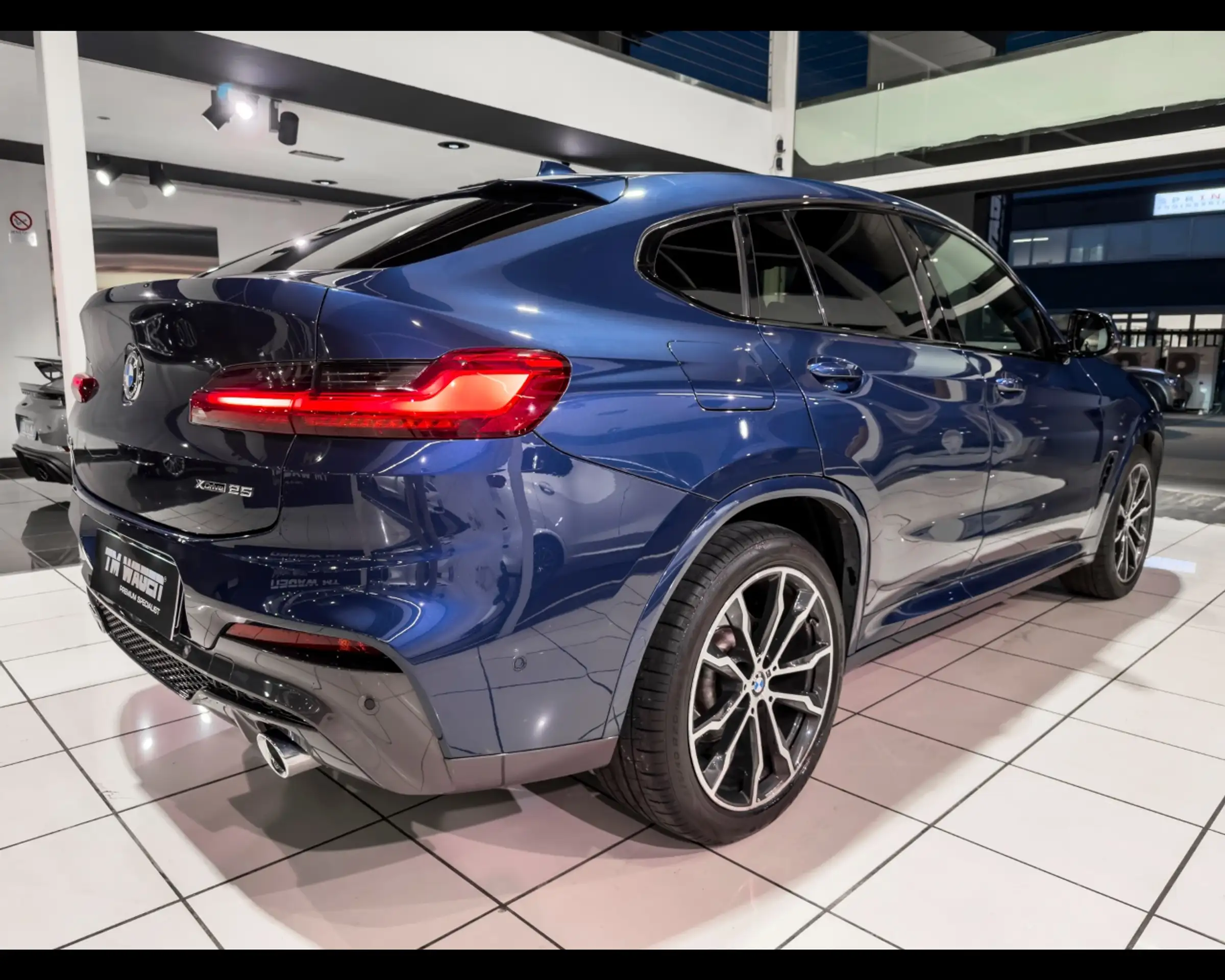 BMW - X4