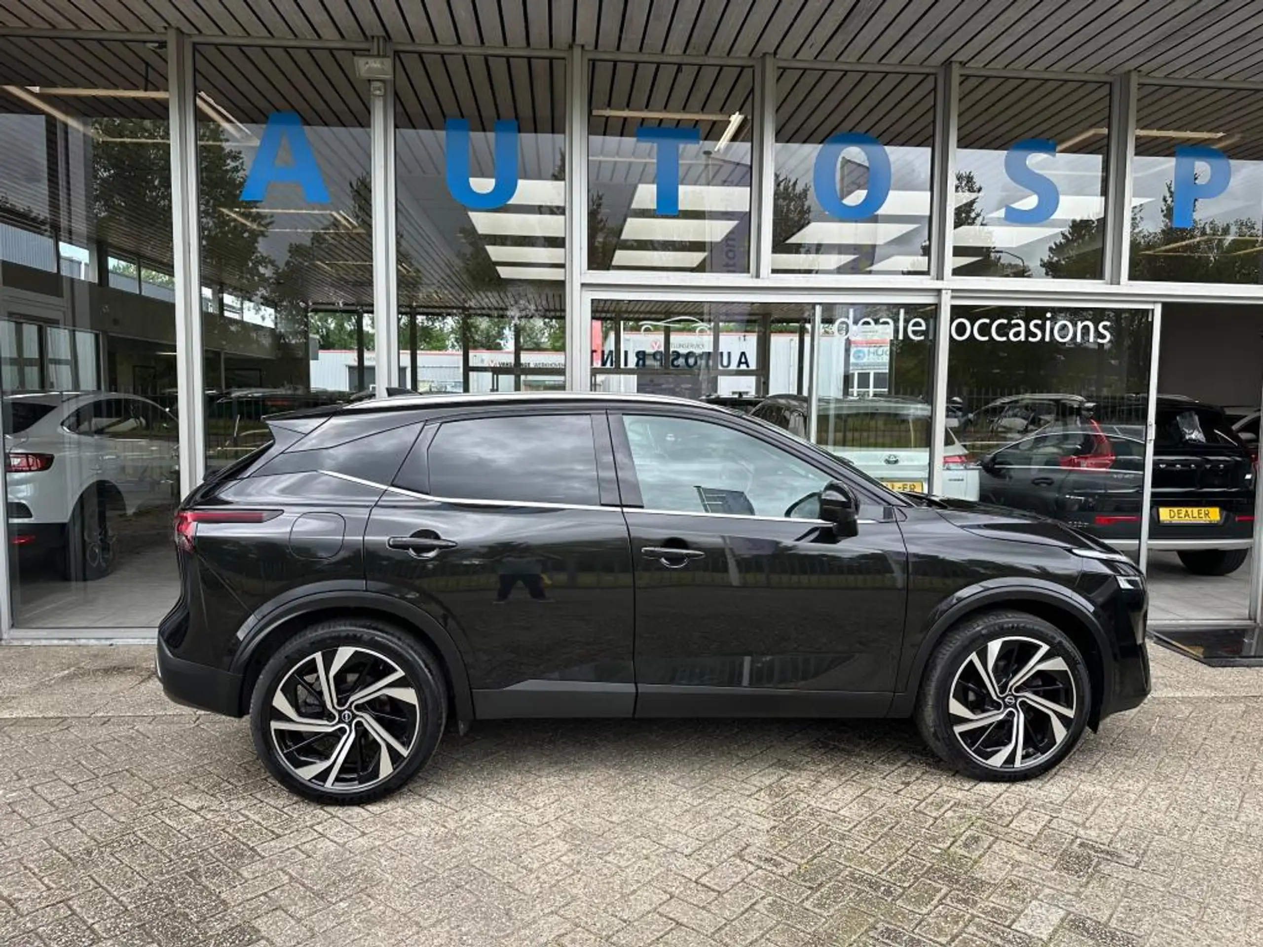 Nissan - Qashqai