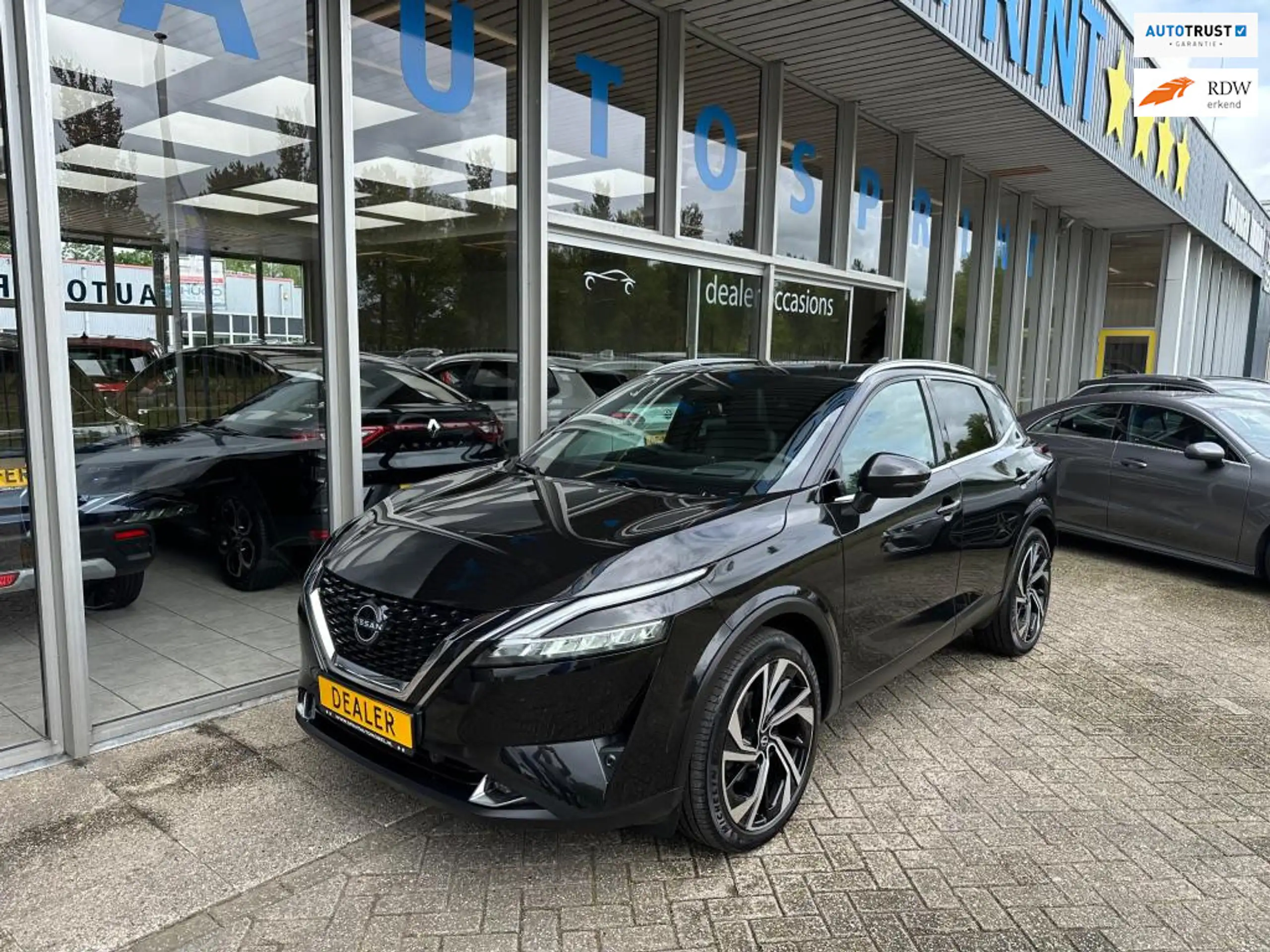 Nissan - Qashqai