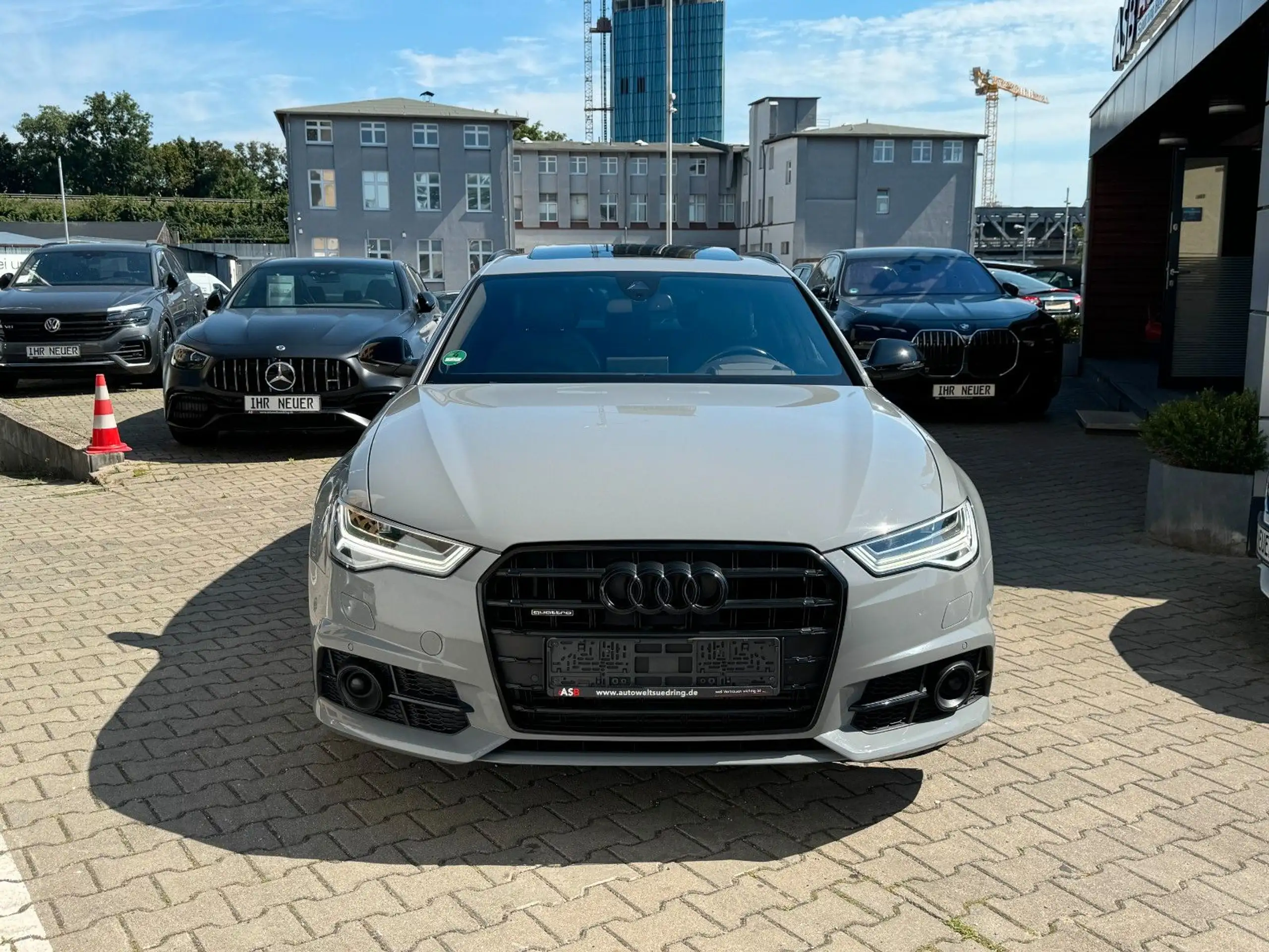 Audi - A6