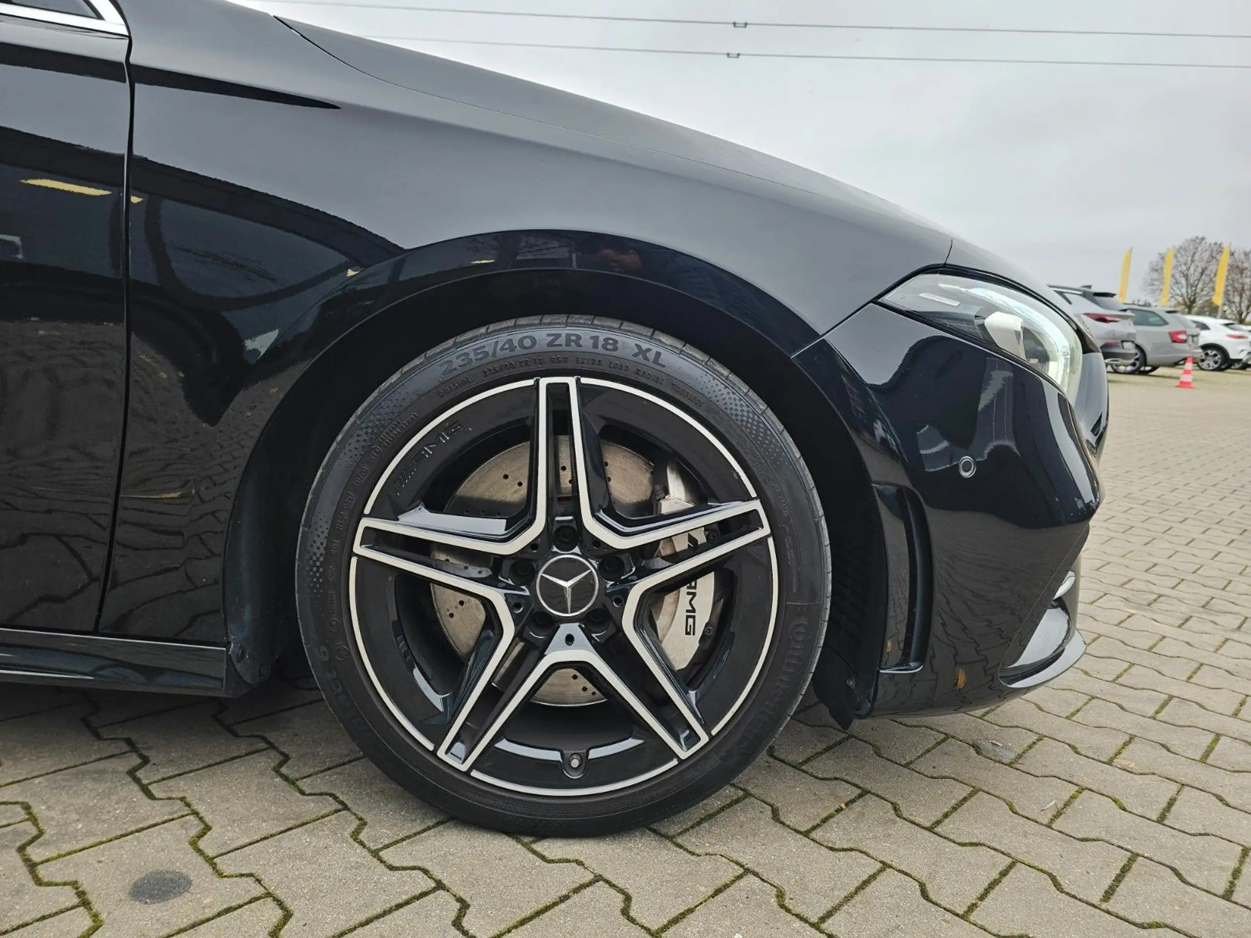 Mercedes-Benz - A 35 AMG