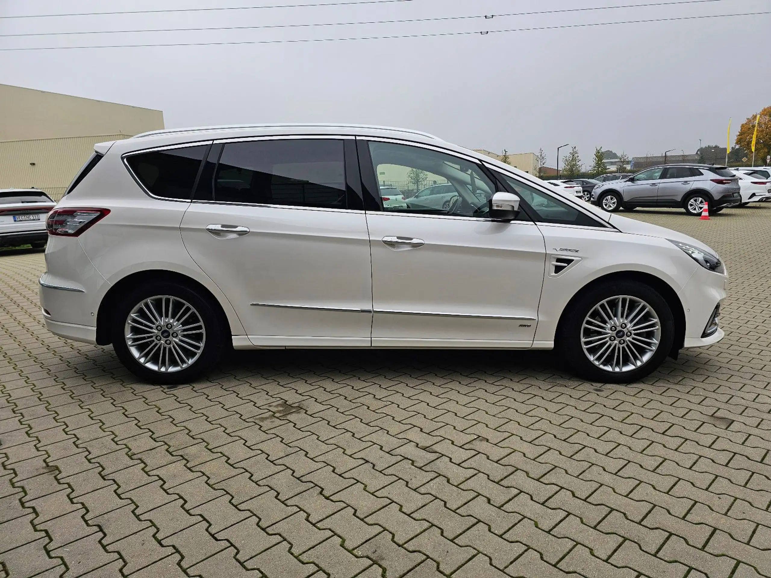 Ford - S-Max