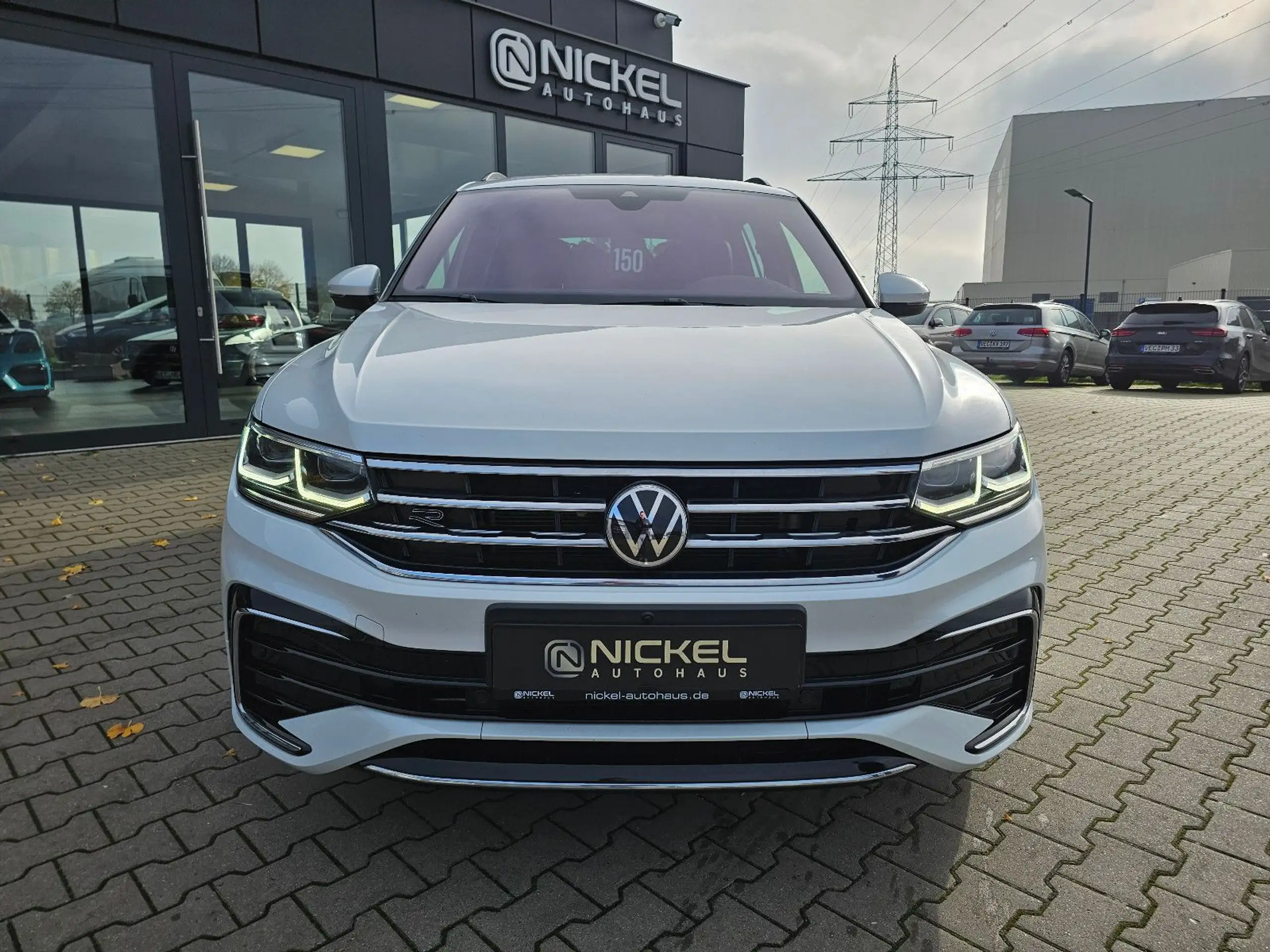 Volkswagen - Tiguan