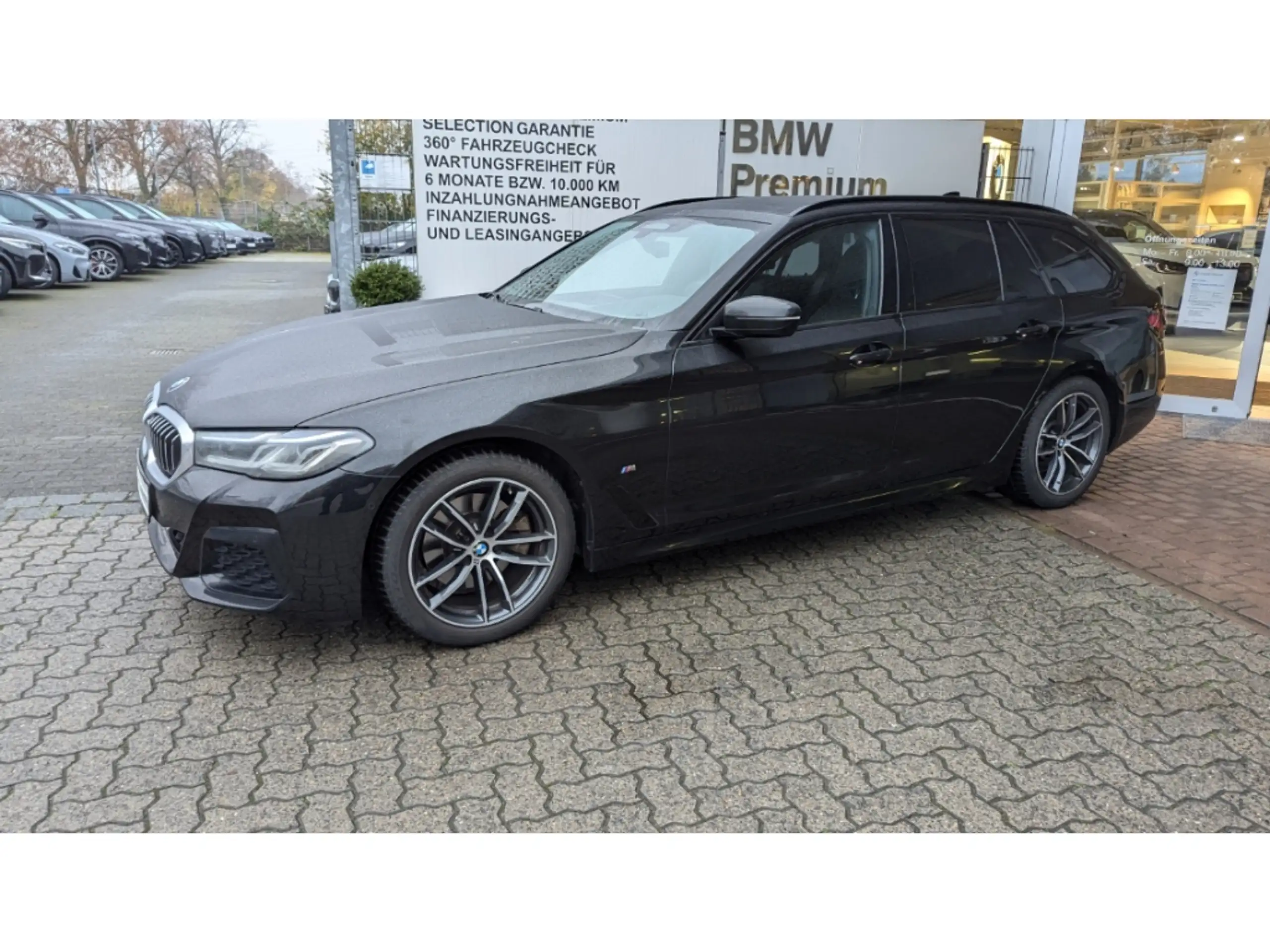 BMW - 520