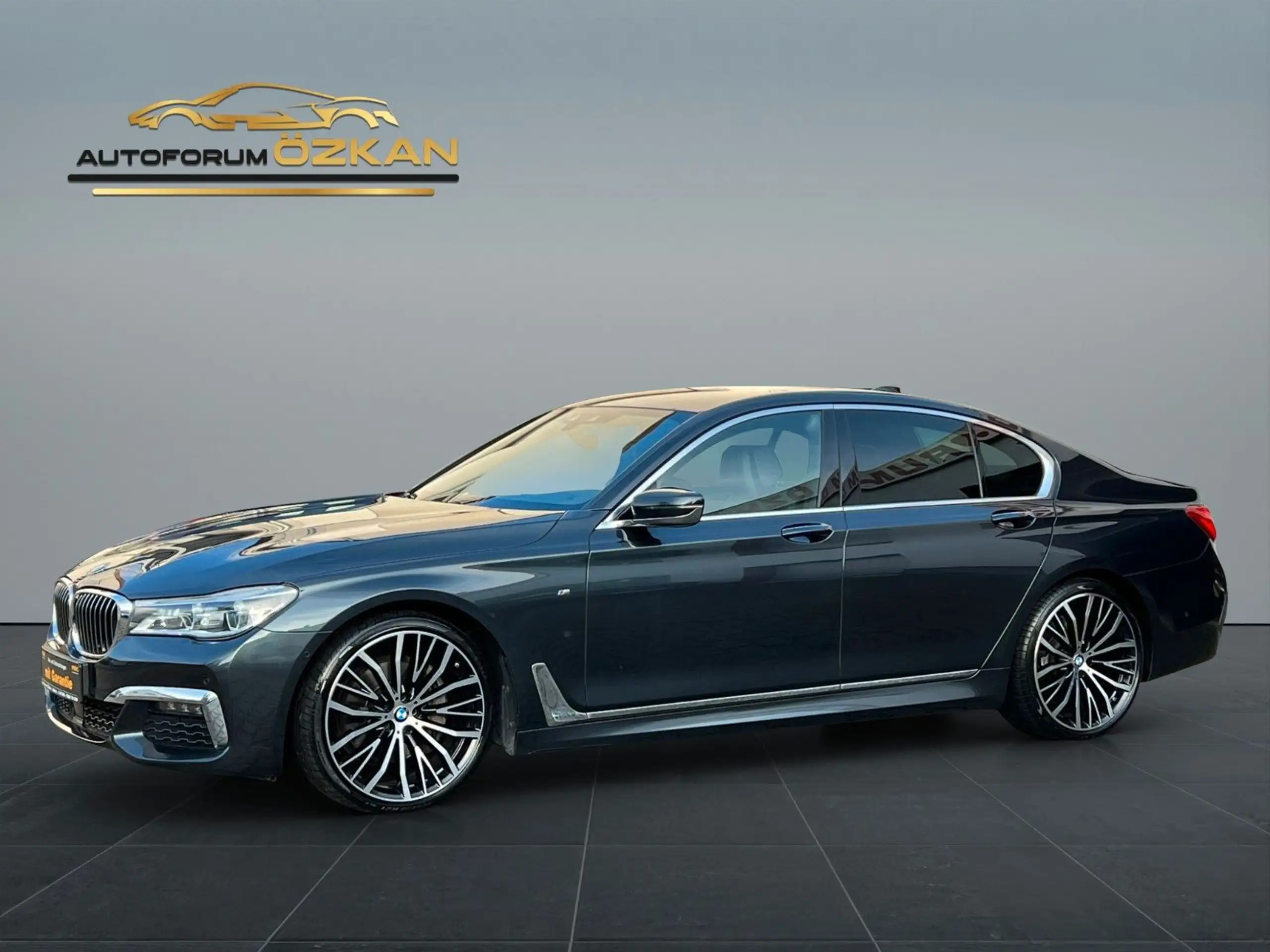 BMW 730 2019