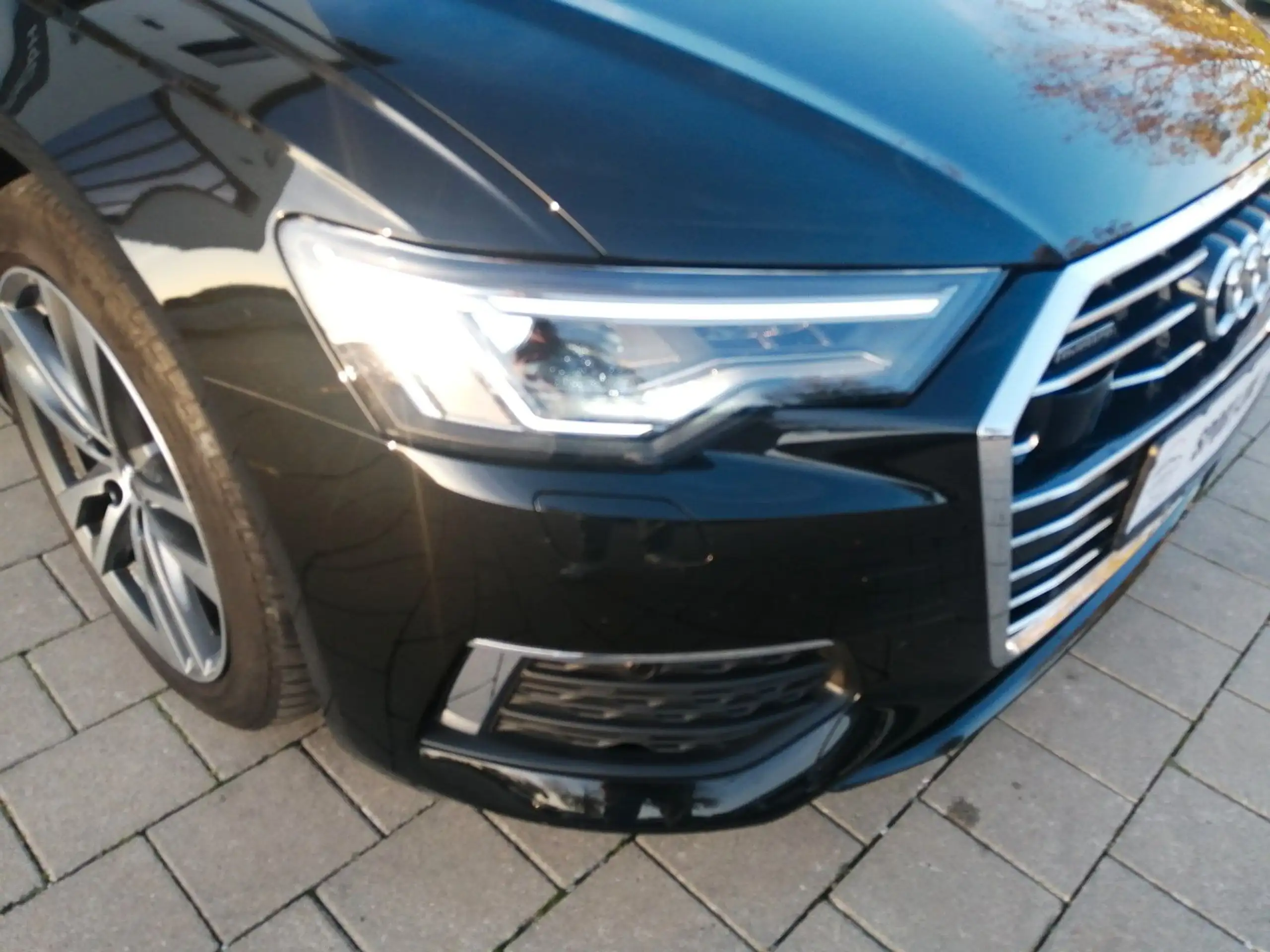 Audi - A6