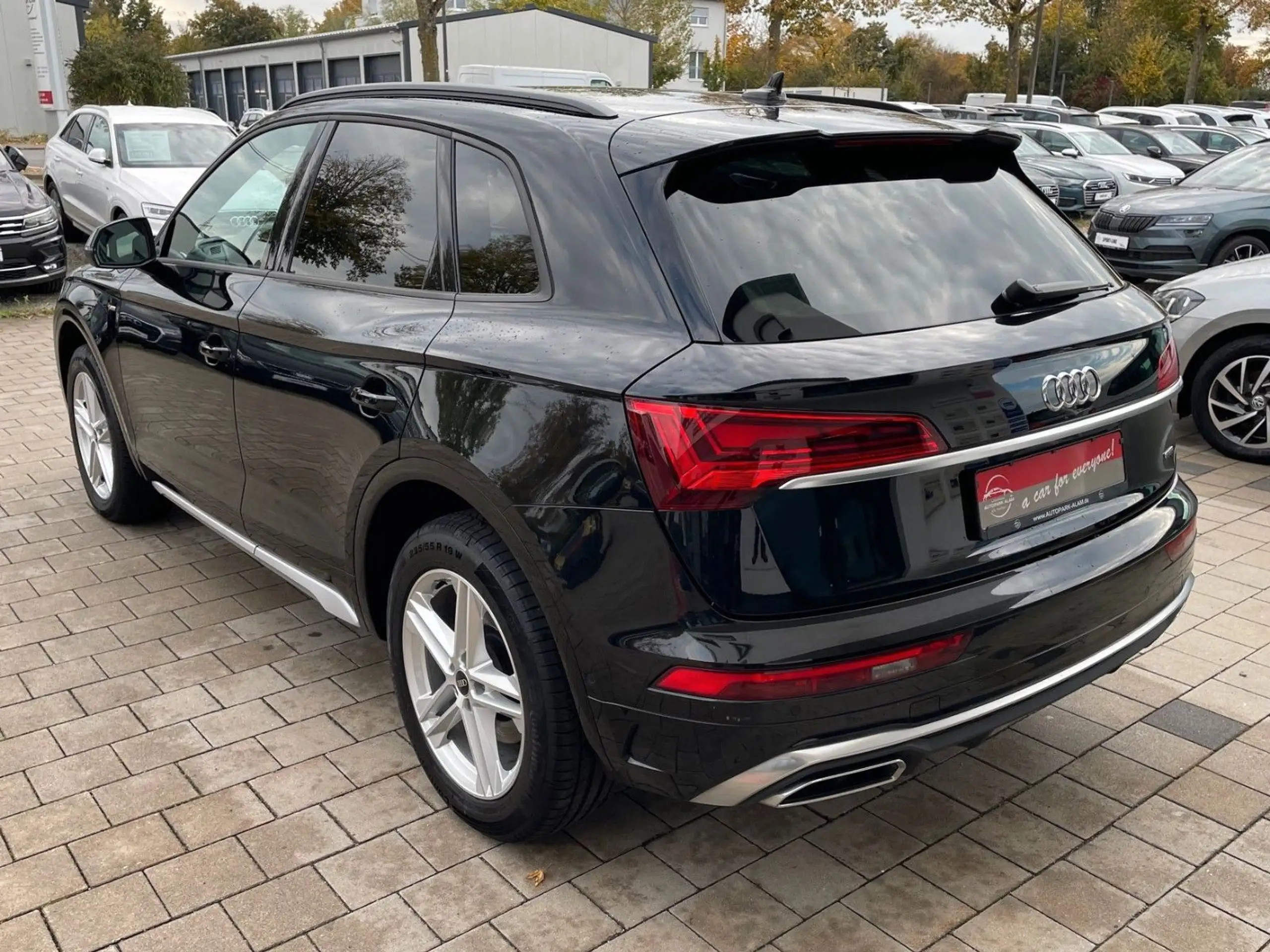 Audi - Q5