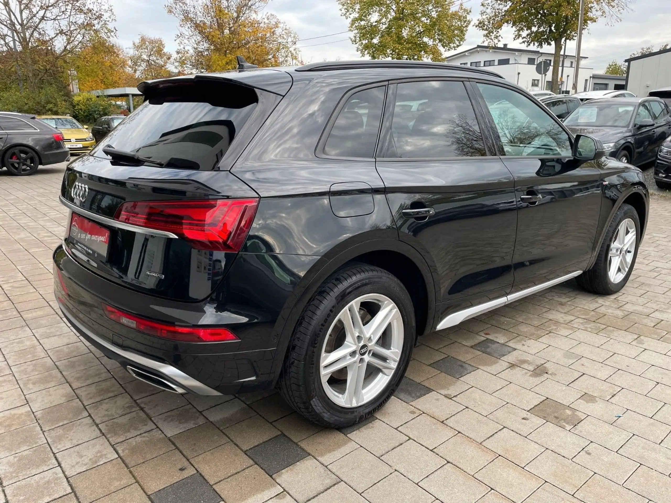 Audi - Q5