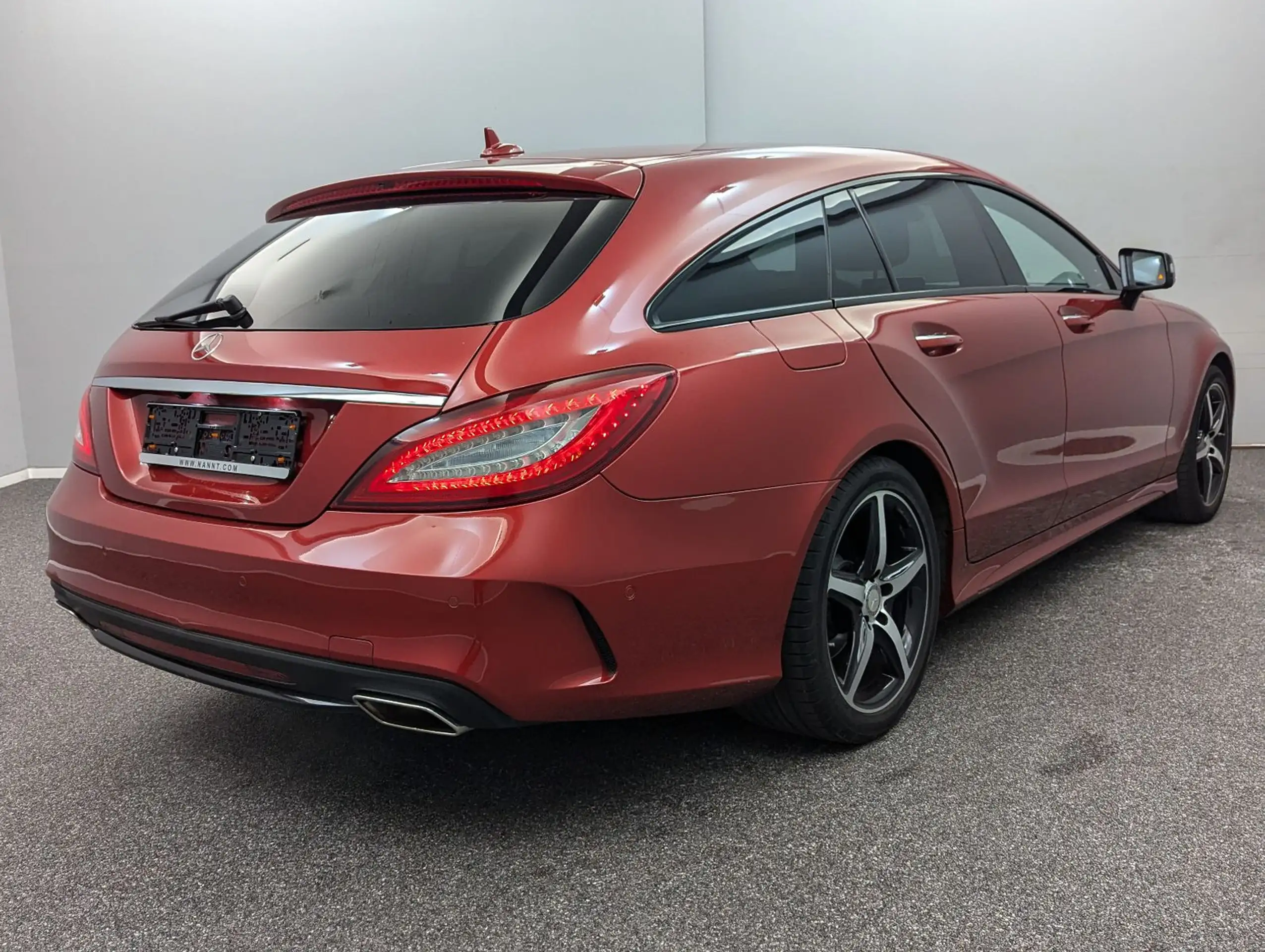 Mercedes-Benz - CLS 400