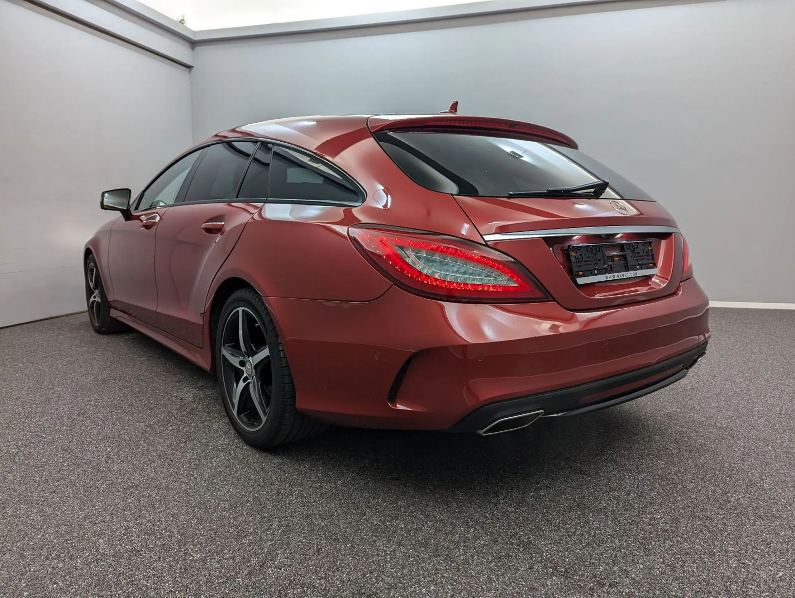 Mercedes-Benz - CLS 400