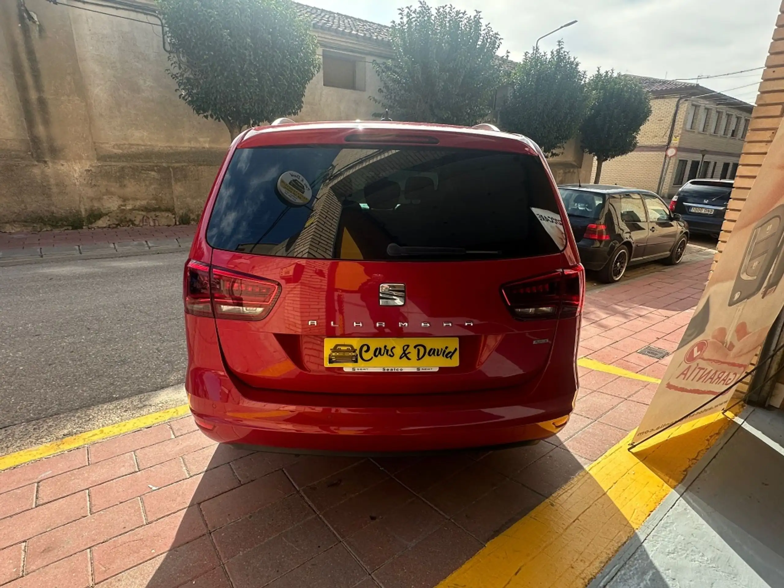 SEAT - Alhambra