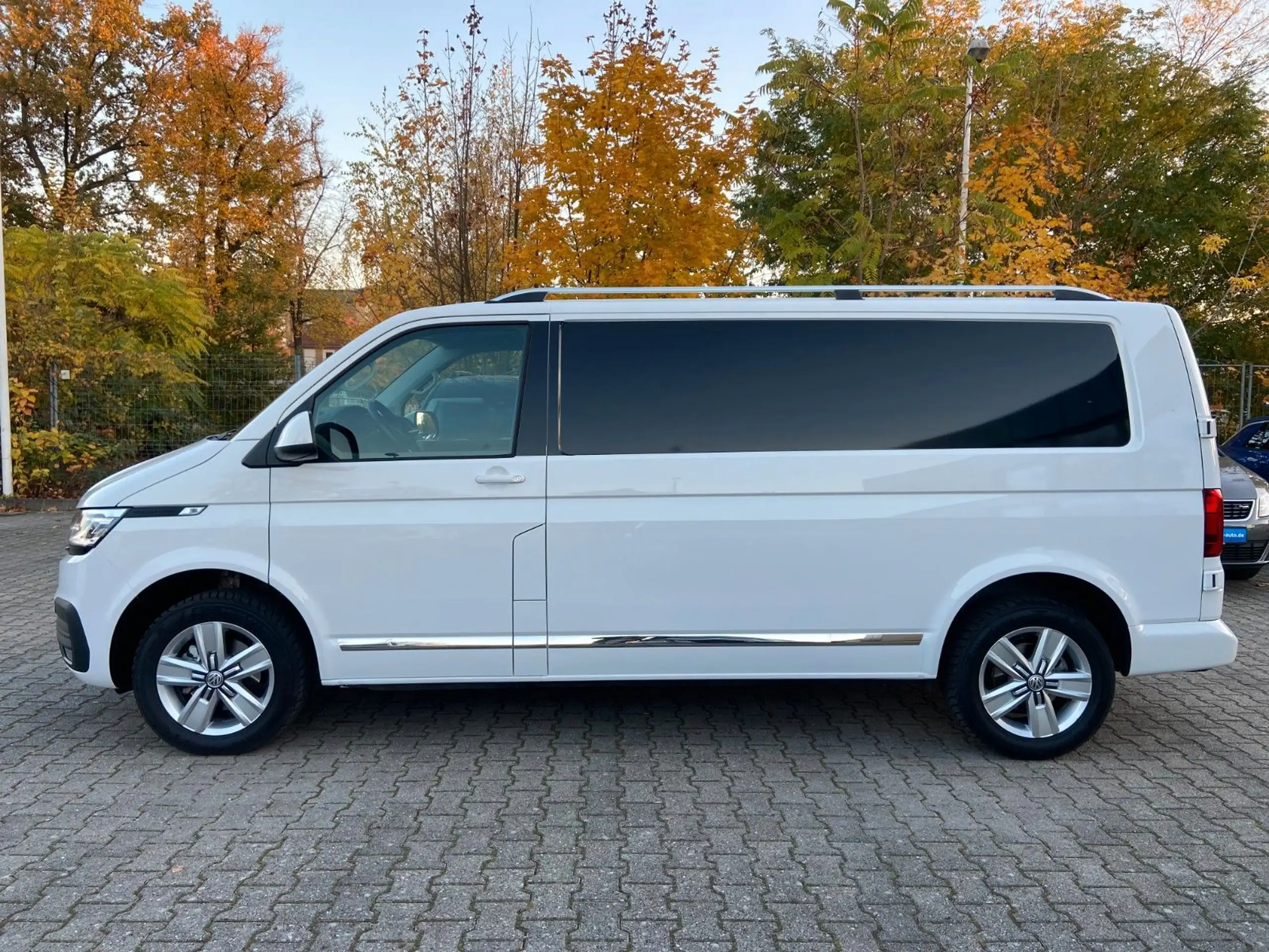 Volkswagen - T6 Transporter