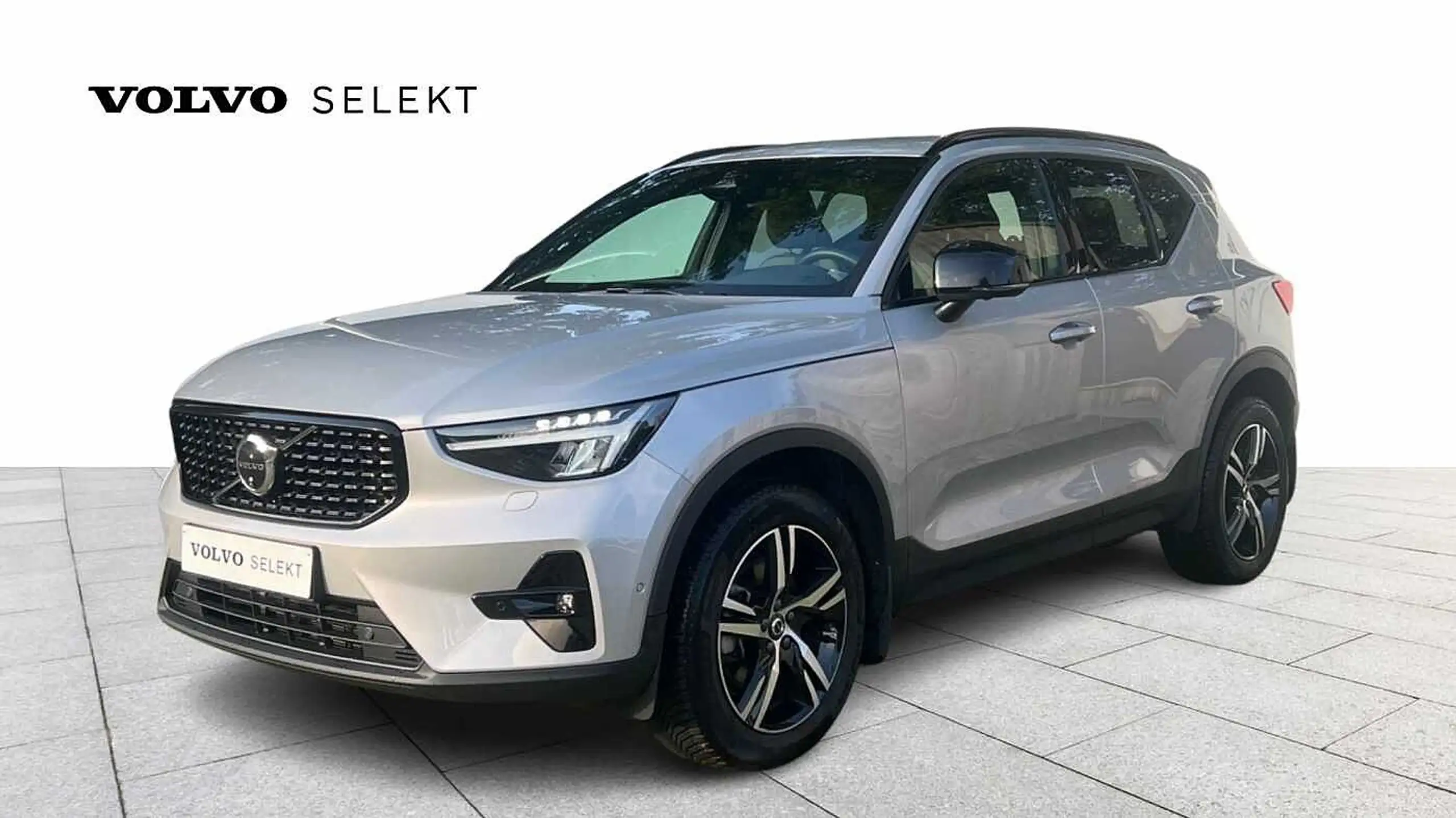 Volvo - XC40