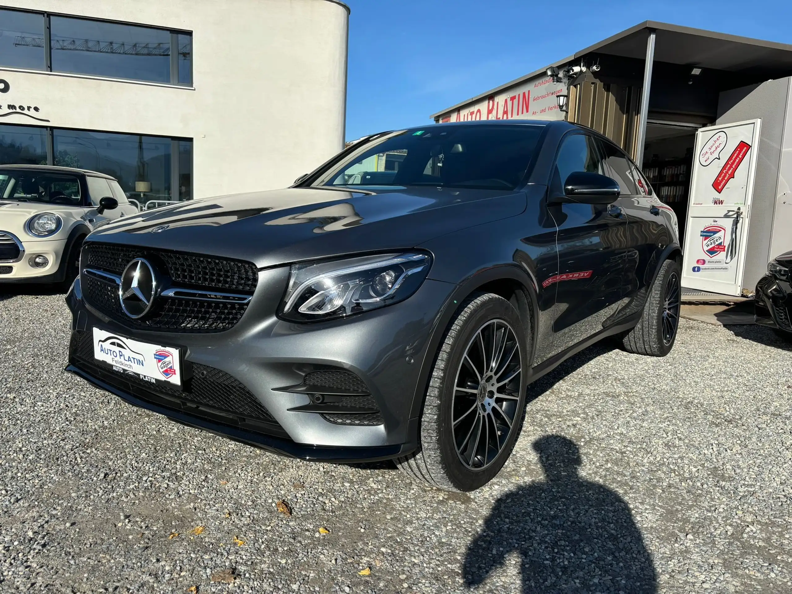 Mercedes-Benz - GLC 220