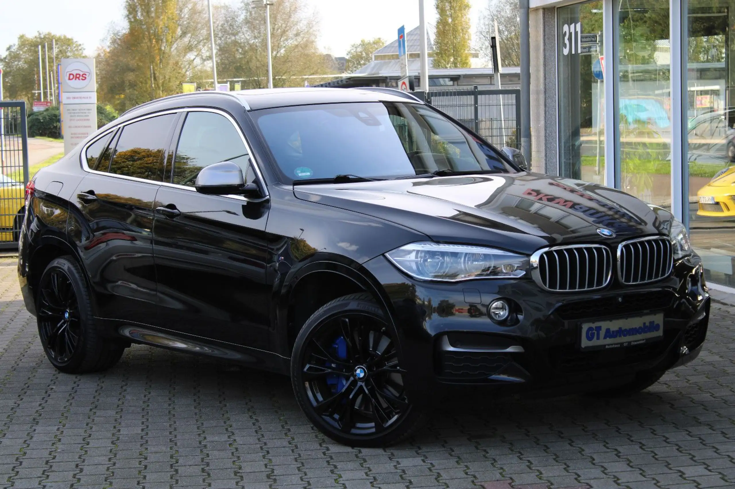 BMW - X6 M