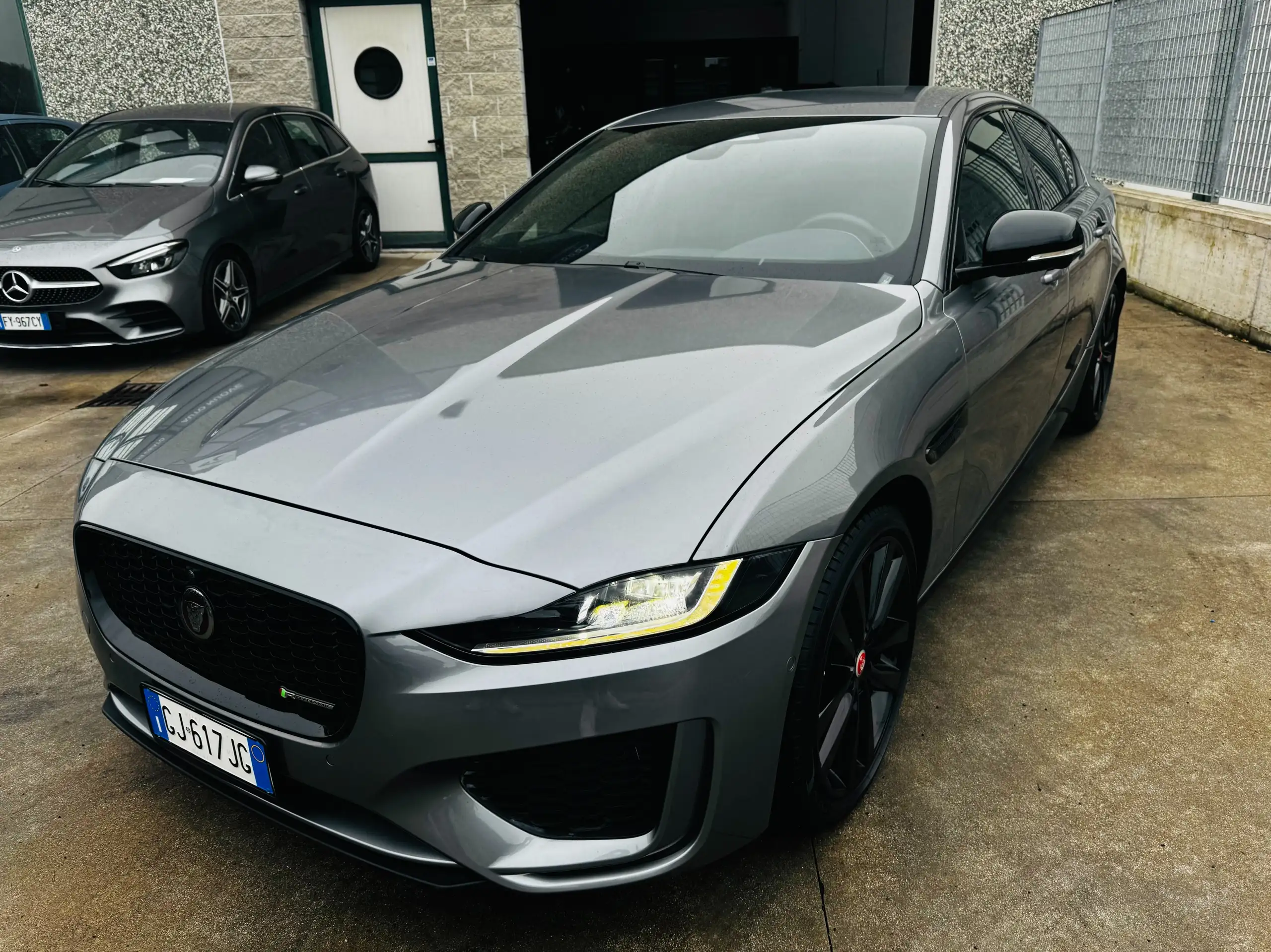 Jaguar - XE