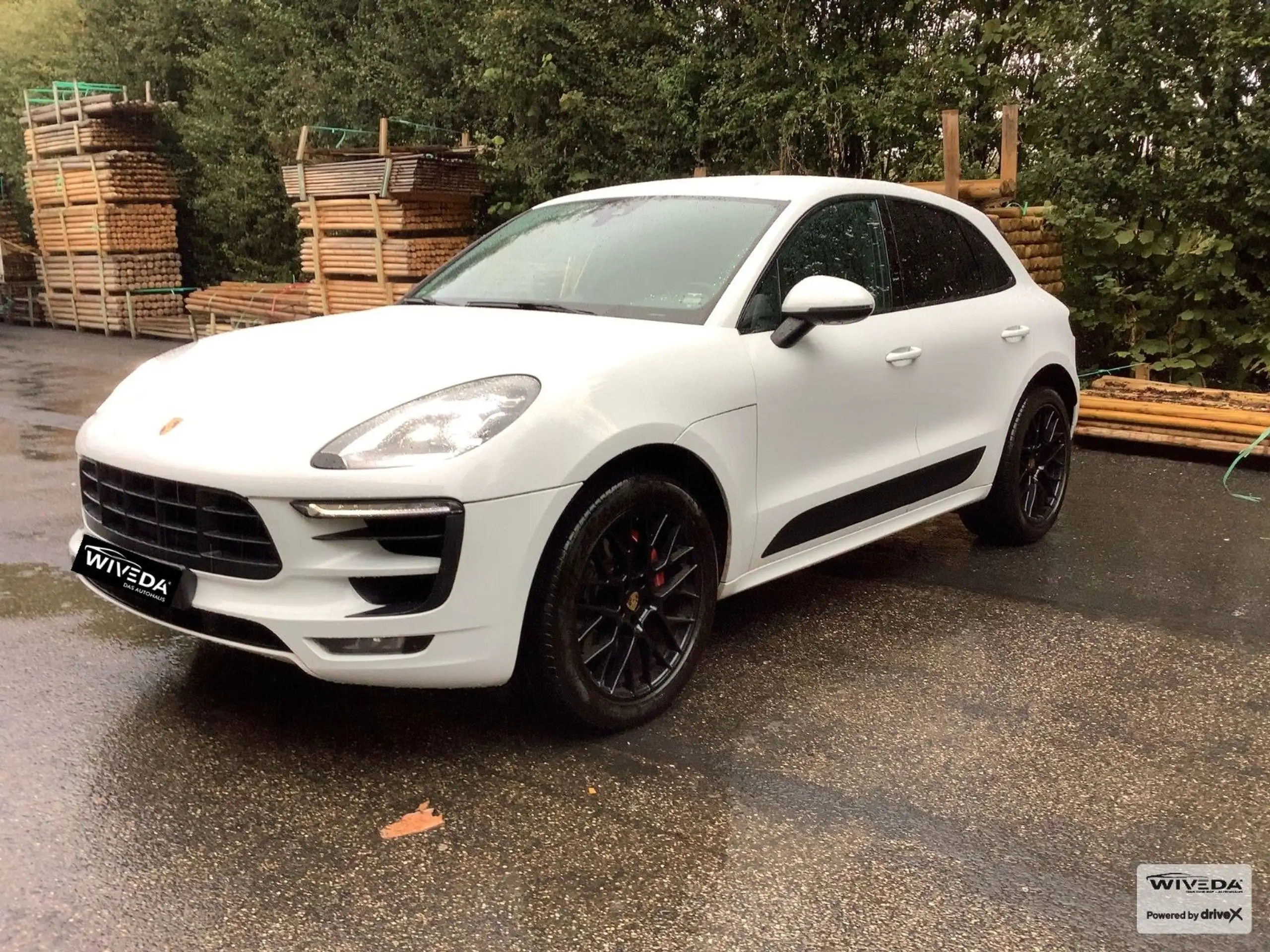 Porsche - Macan