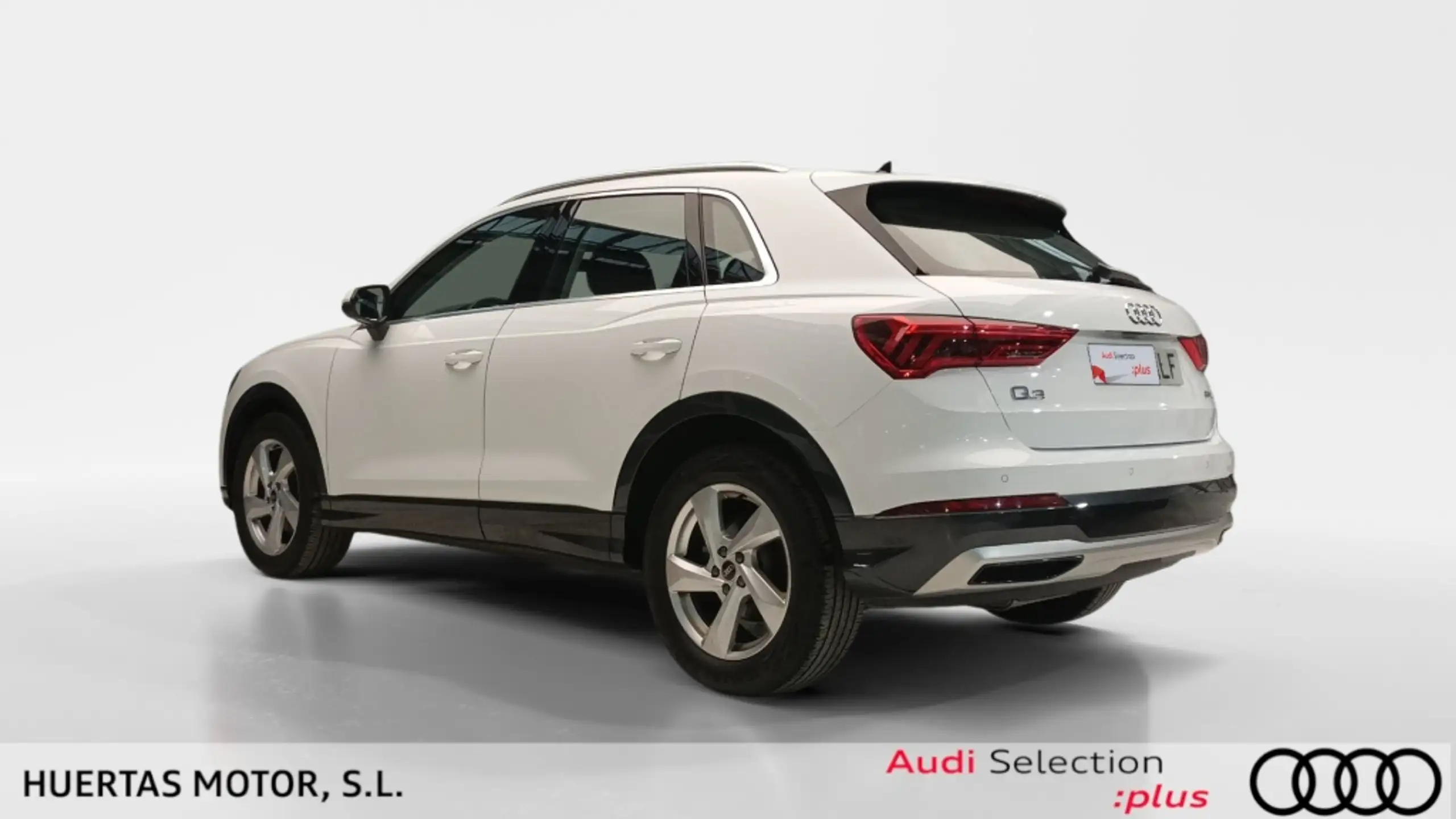 Audi - Q3