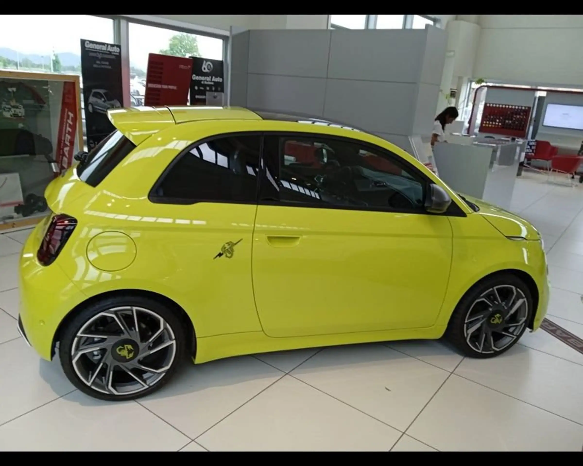 Fiat - 500 Abarth