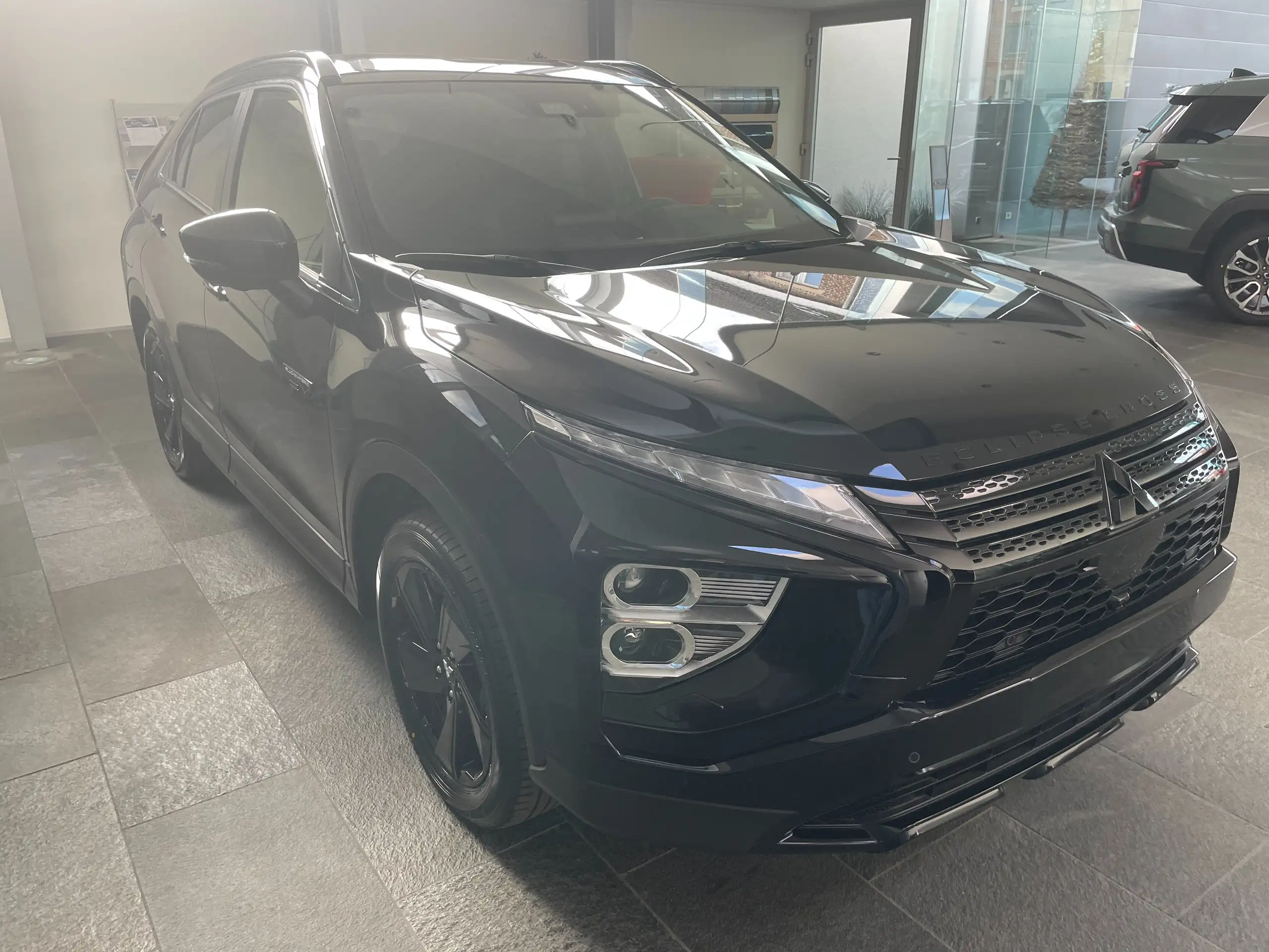 Mitsubishi - Eclipse Cross