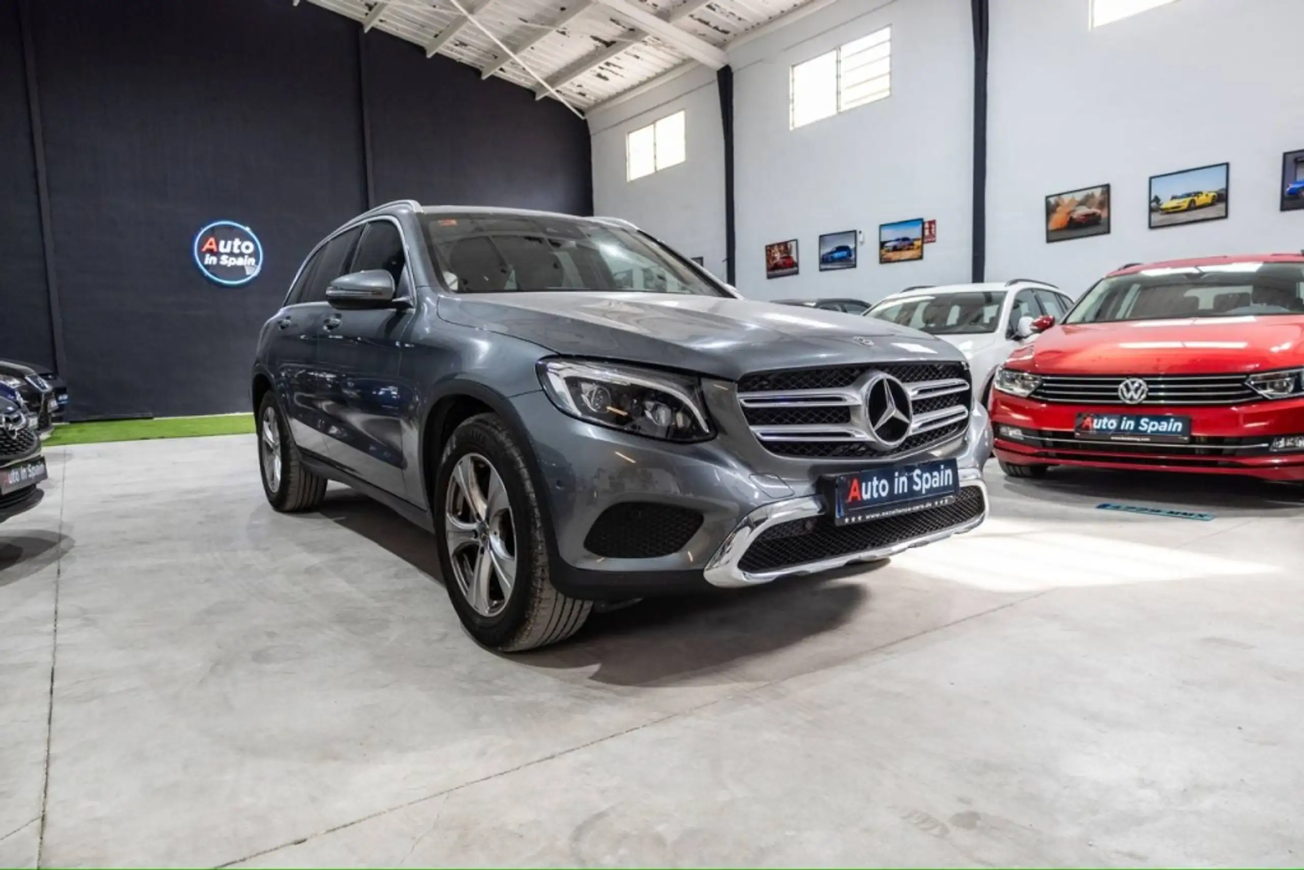 Mercedes-Benz - GLC 250