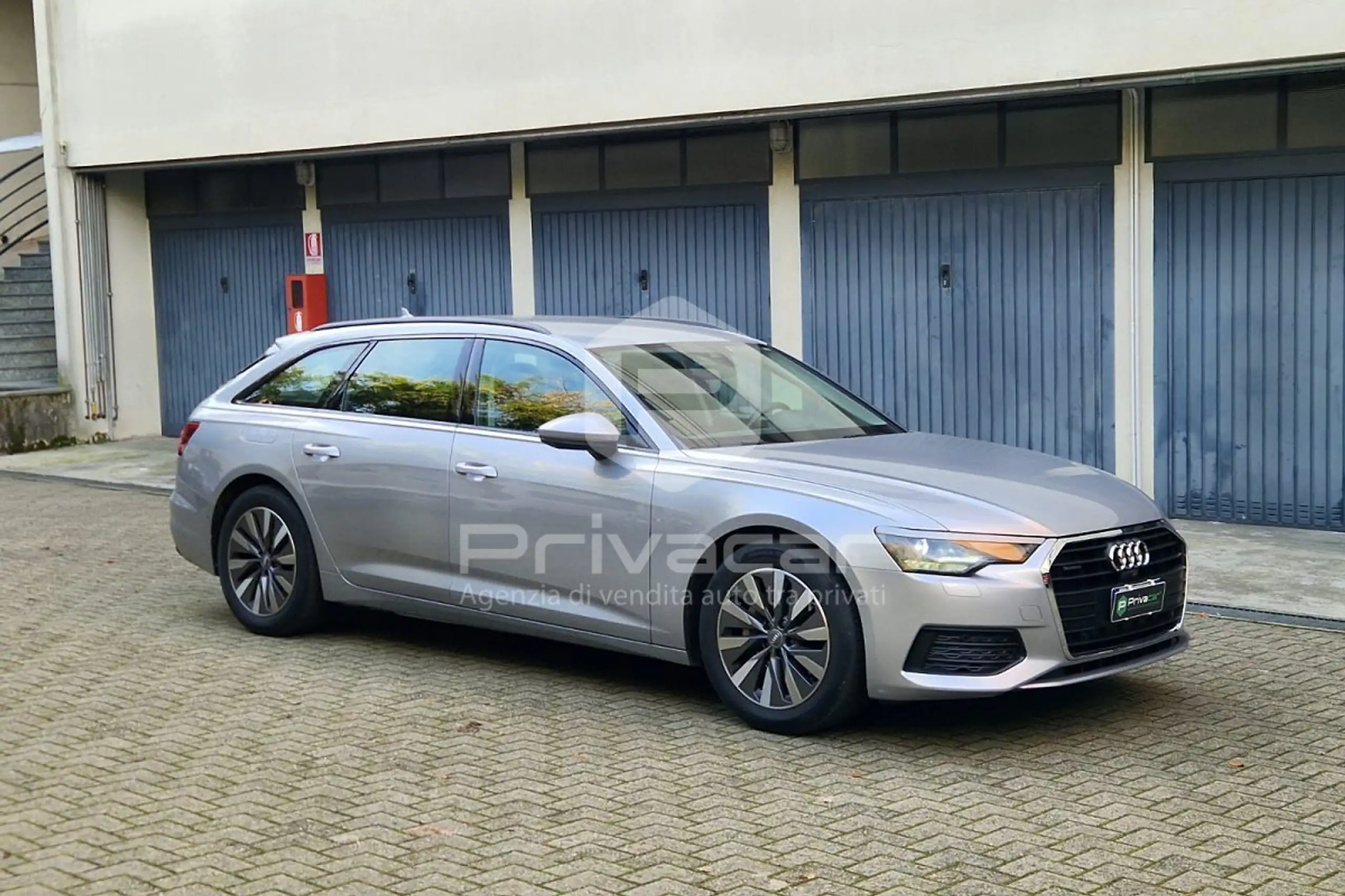 Audi - A6