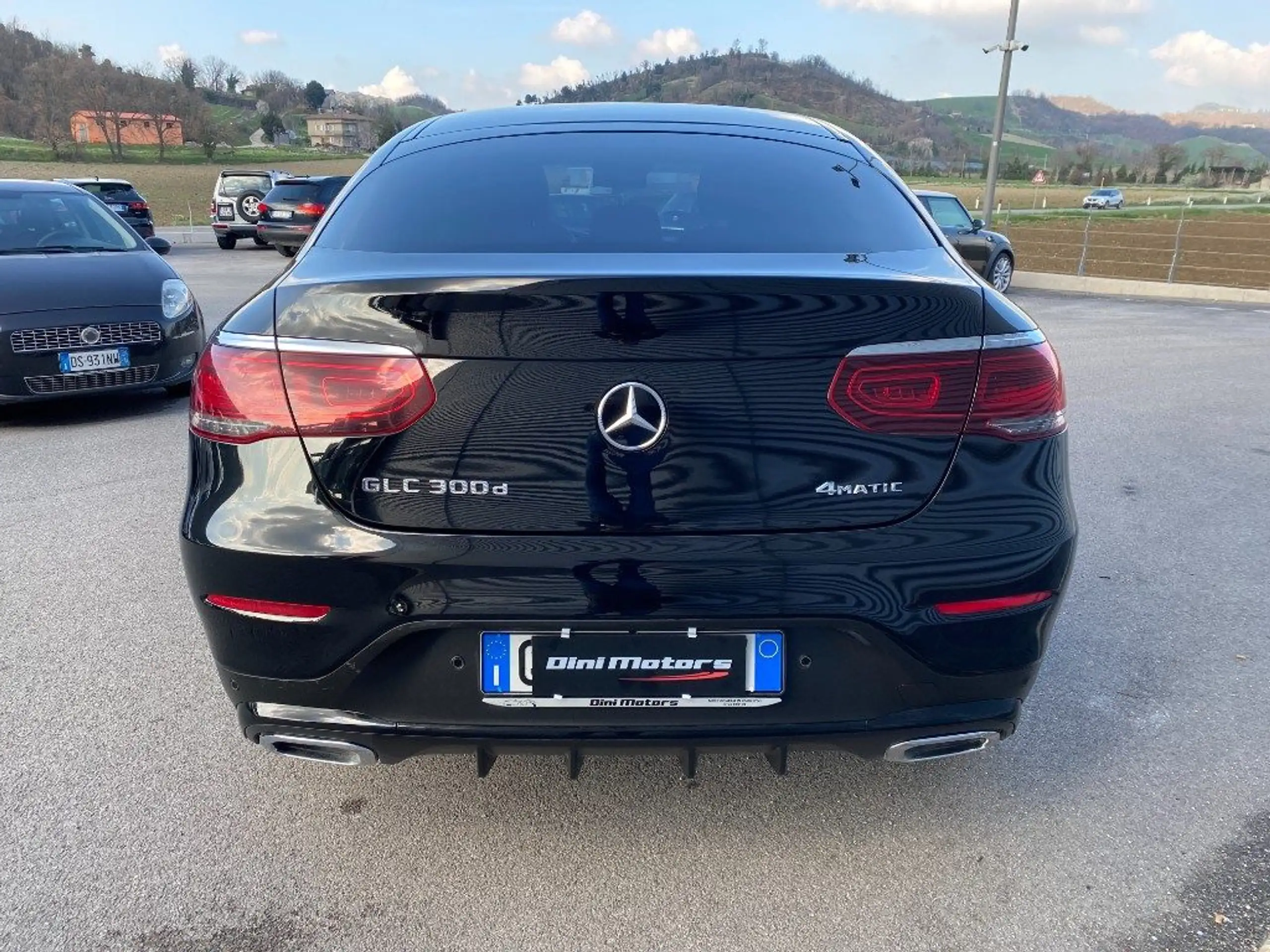 Mercedes-Benz - GLC 300