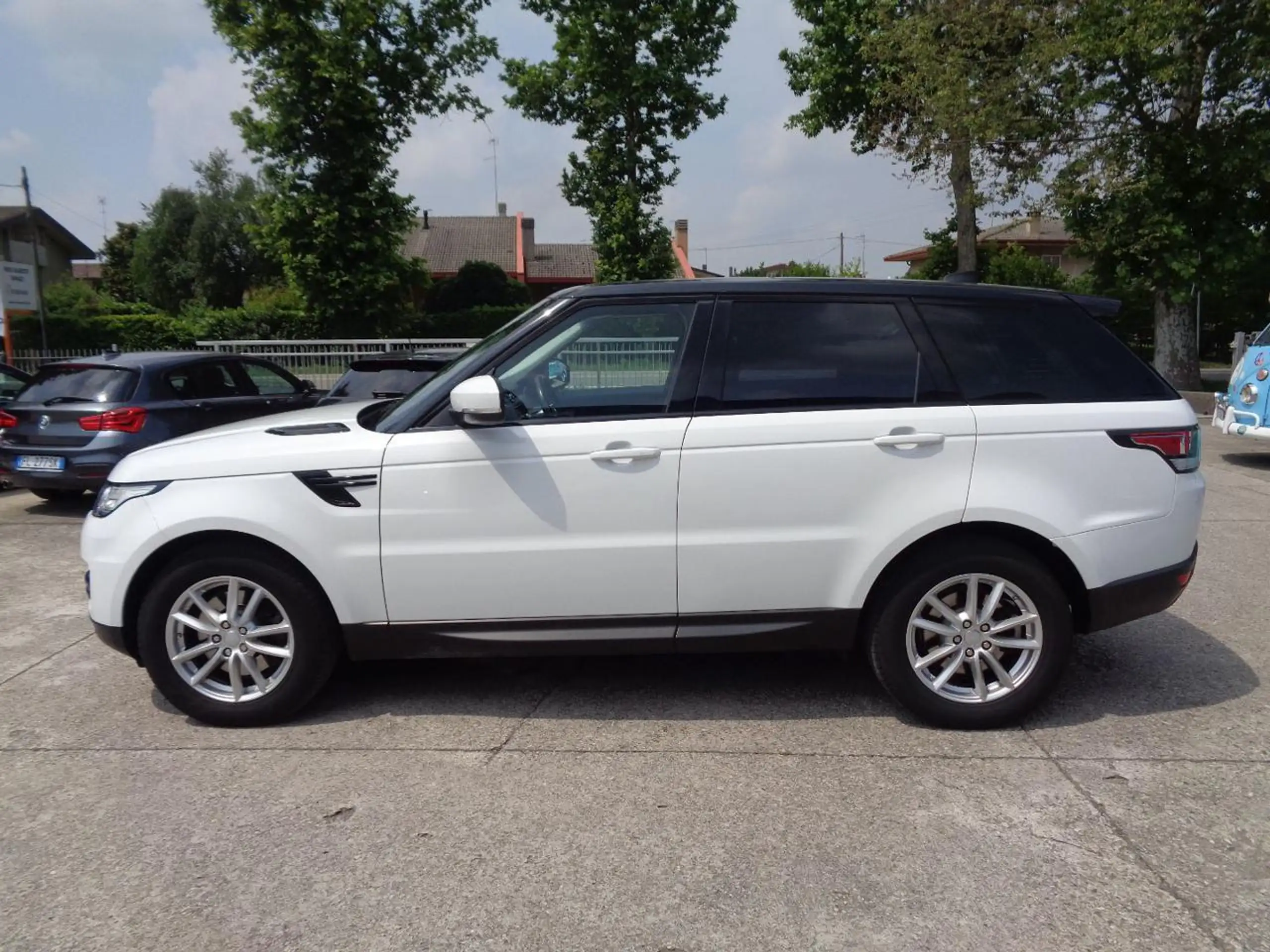 Land Rover - Range Rover Sport