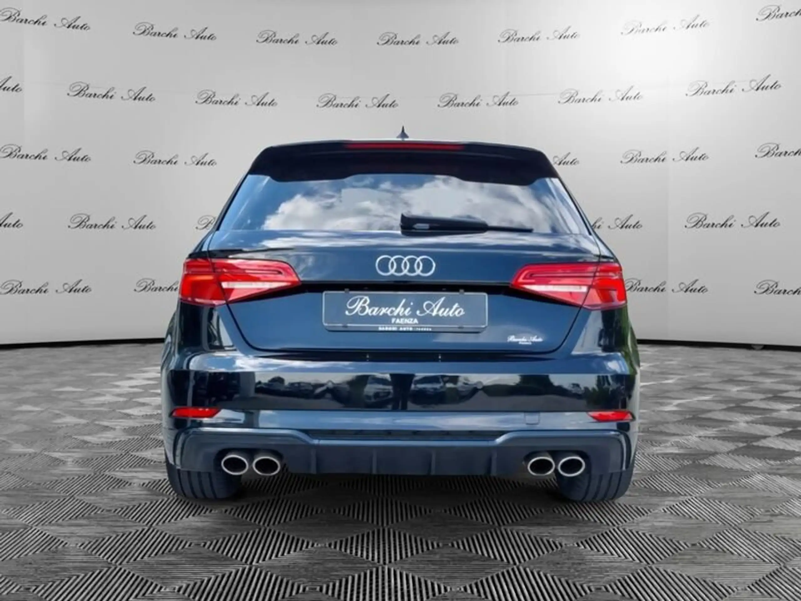 Audi - S3