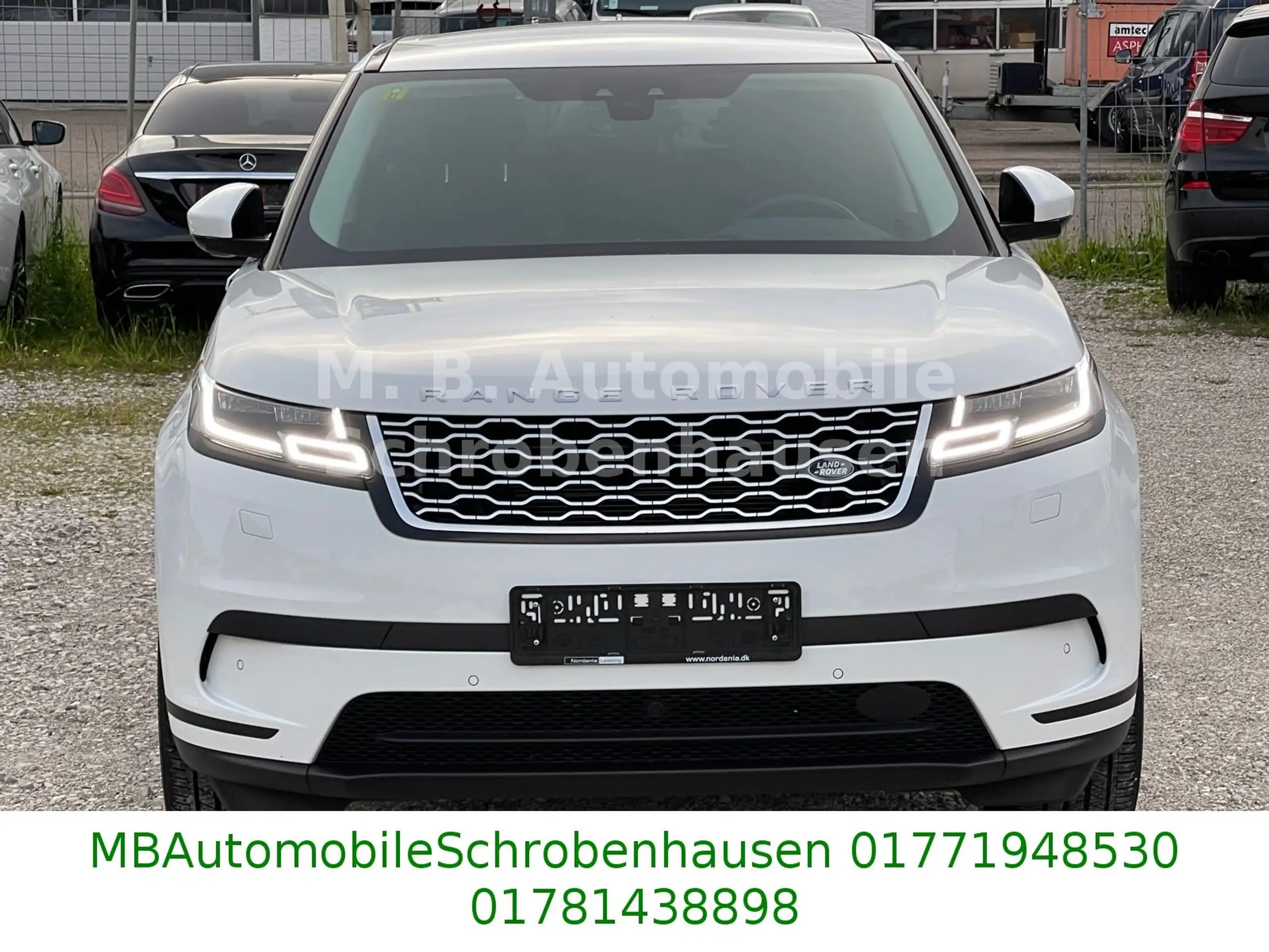 Land Rover - Range Rover Velar