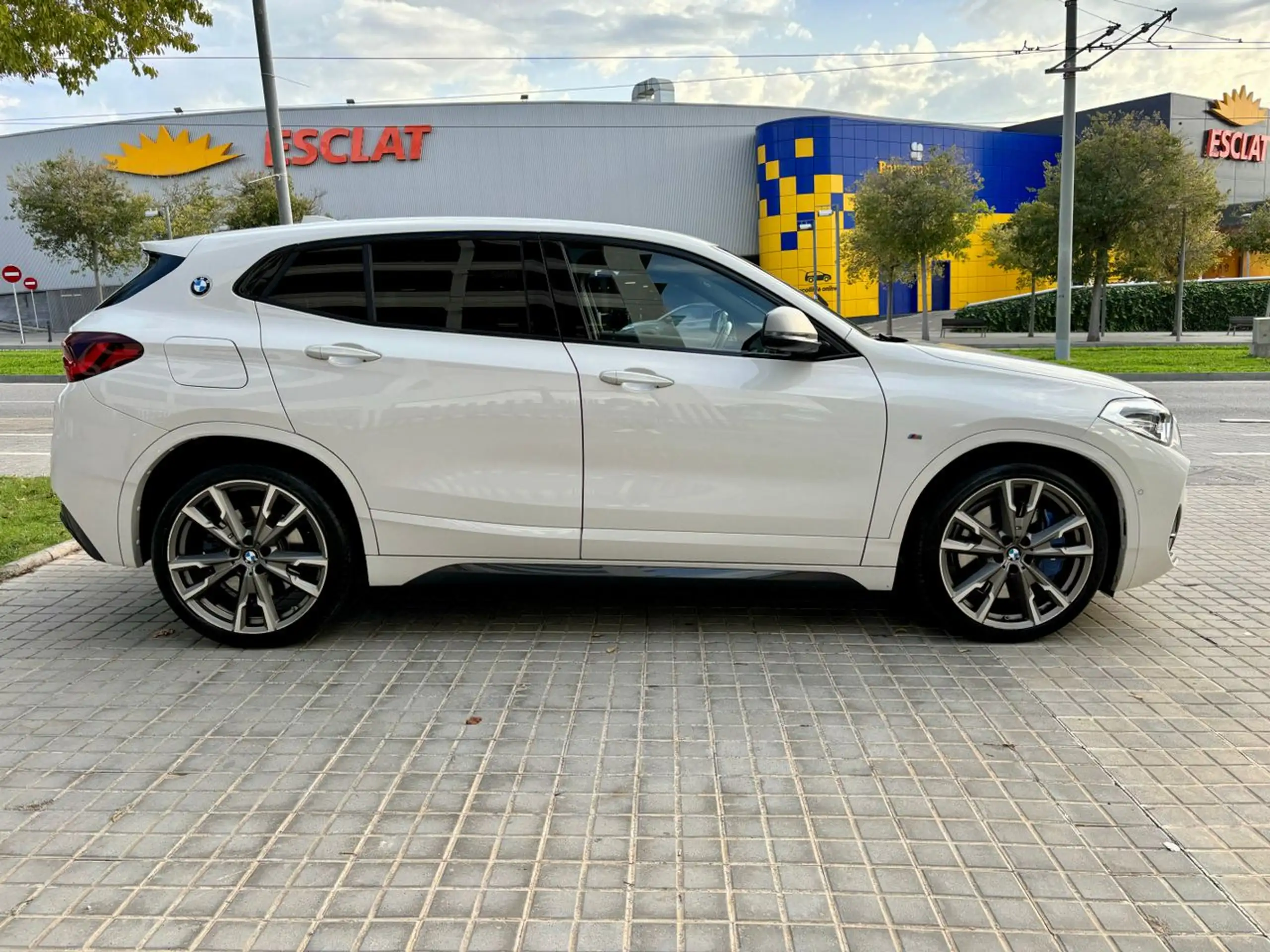 BMW - X2 M