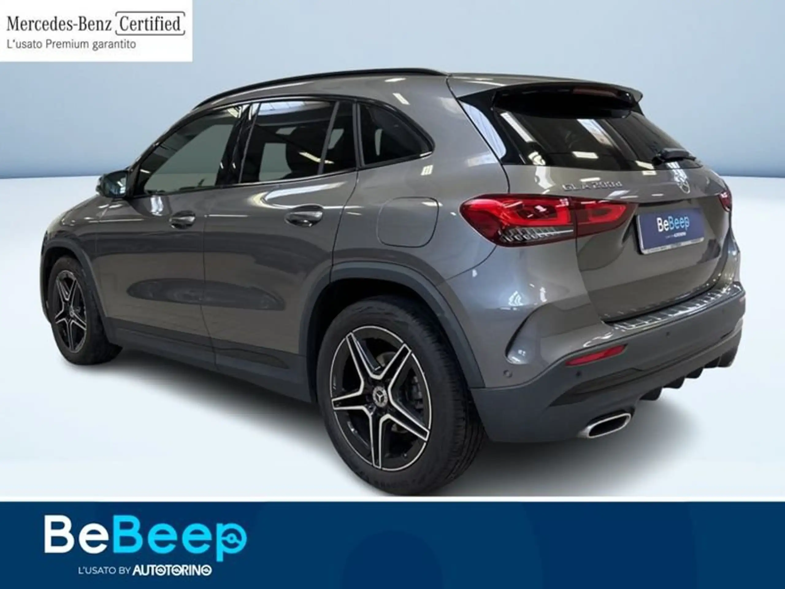 Mercedes-Benz - GLA 200