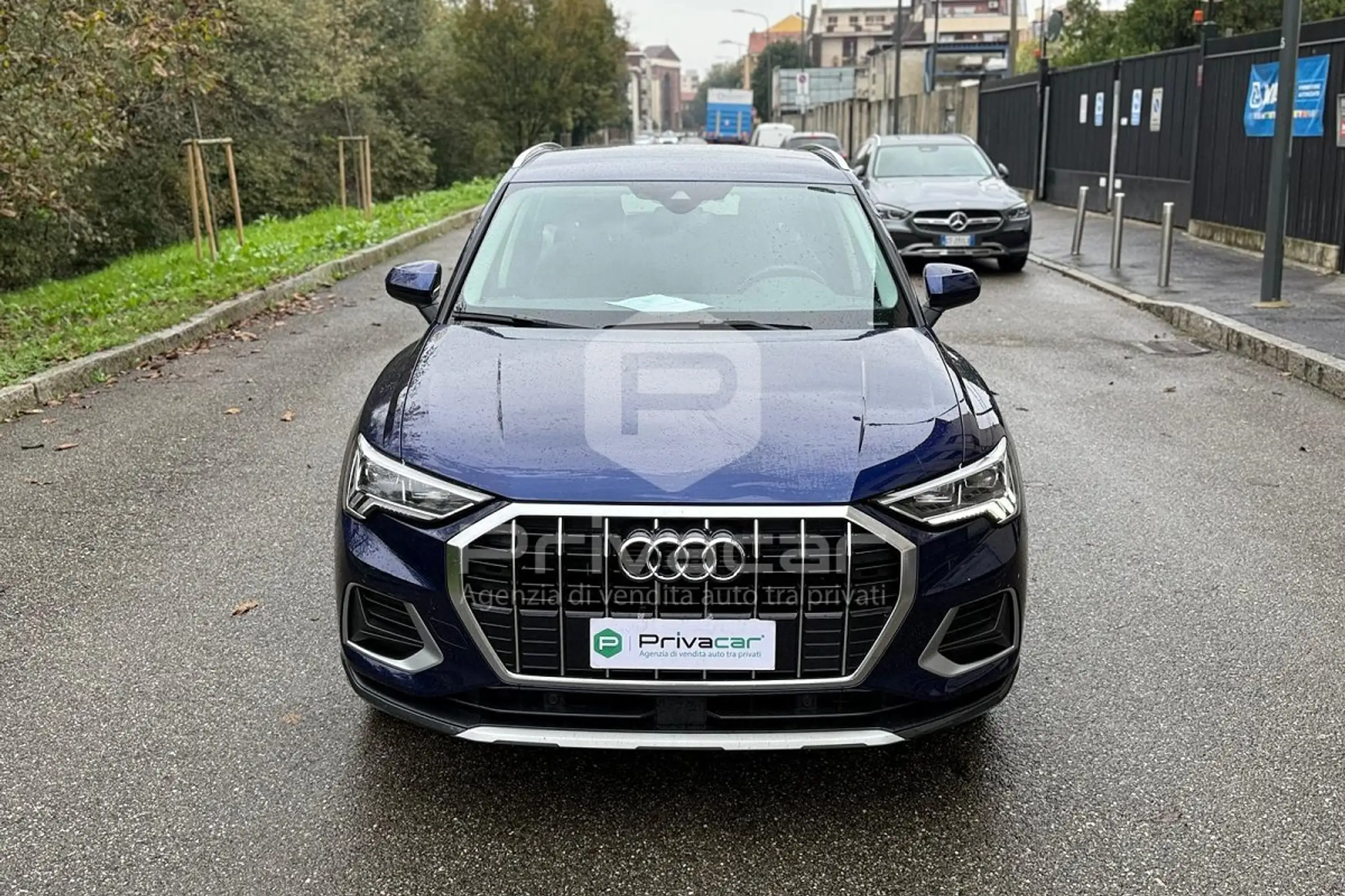 Audi - Q3