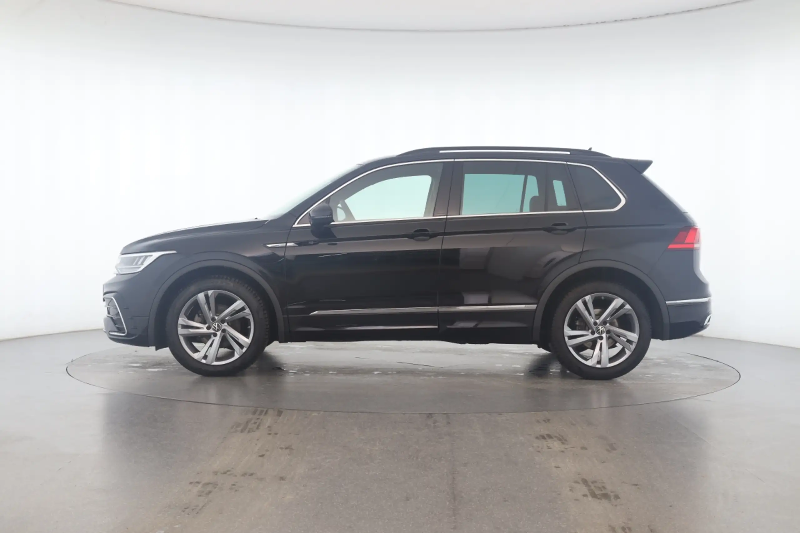 Volkswagen - Tiguan