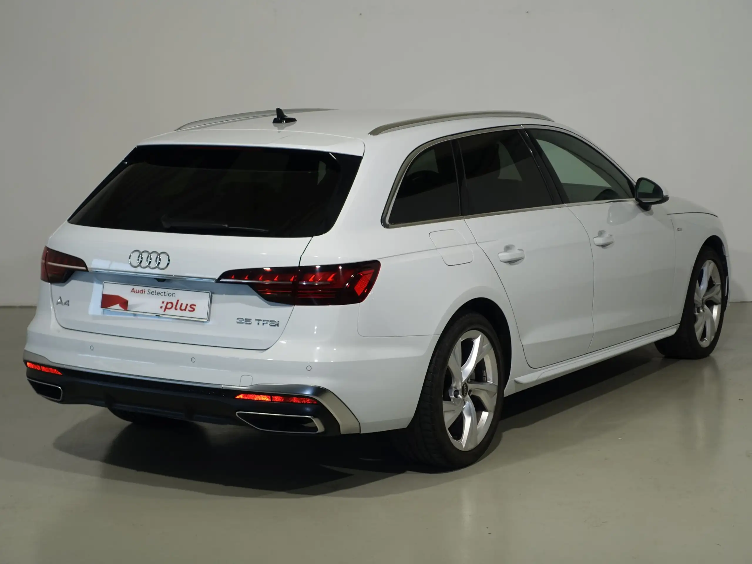 Audi - A4