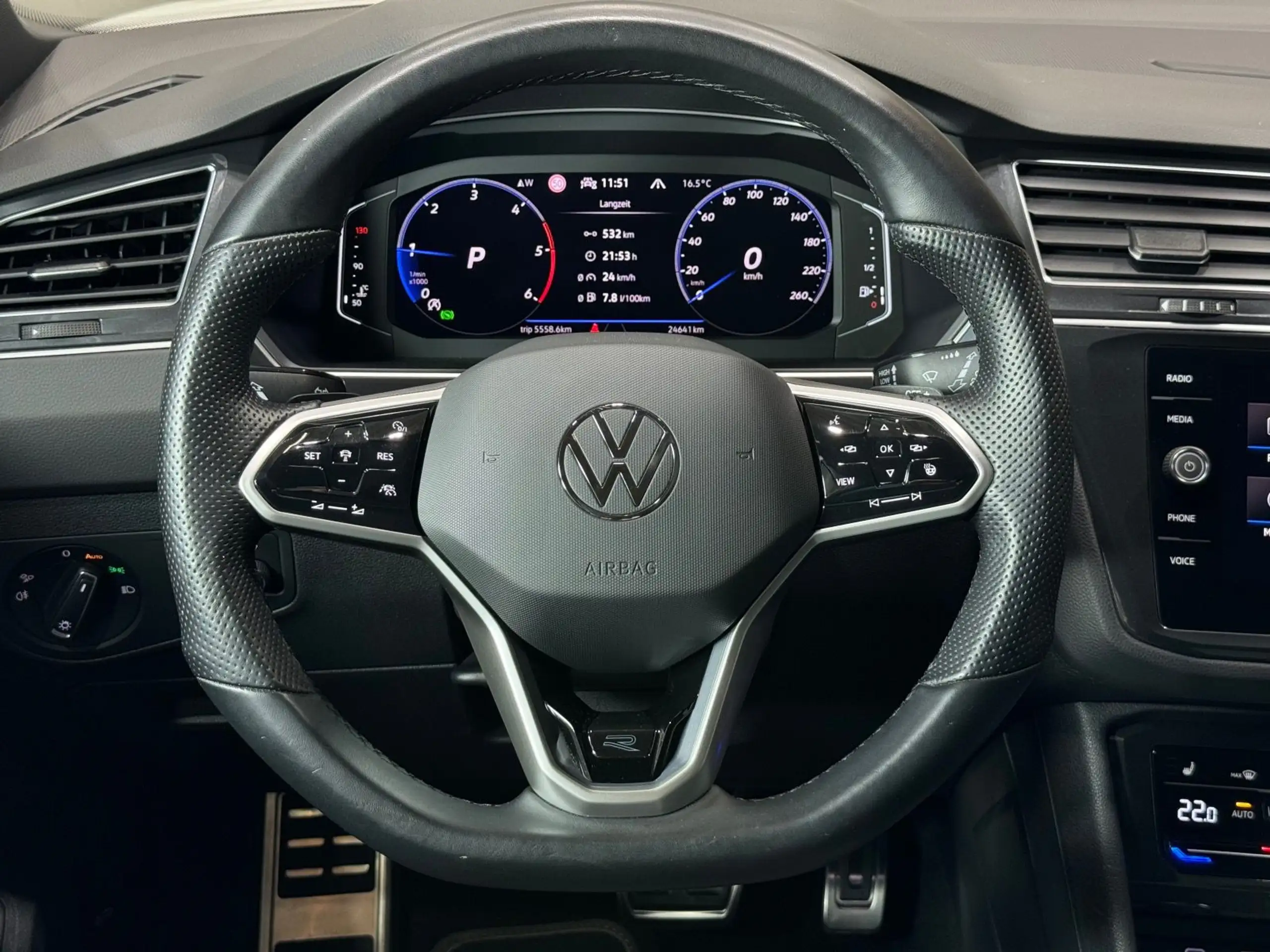 Volkswagen - Tiguan