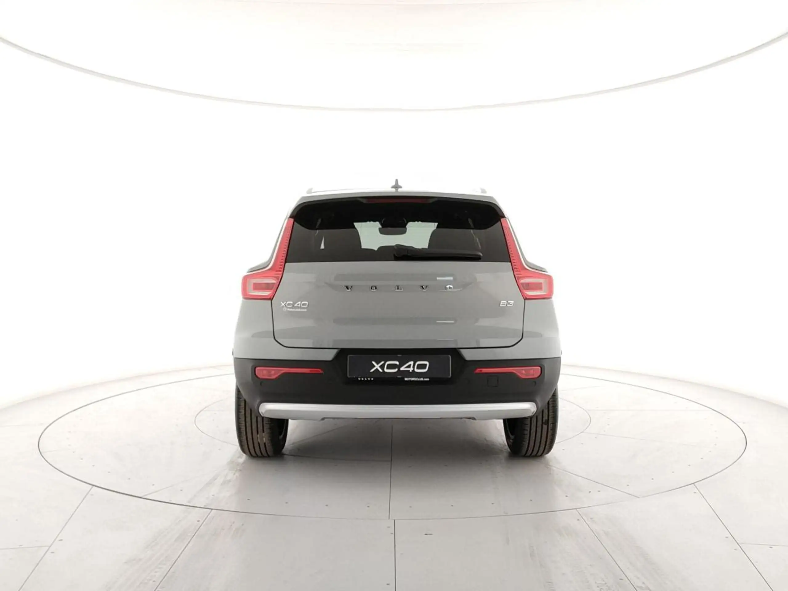 Volvo - XC40