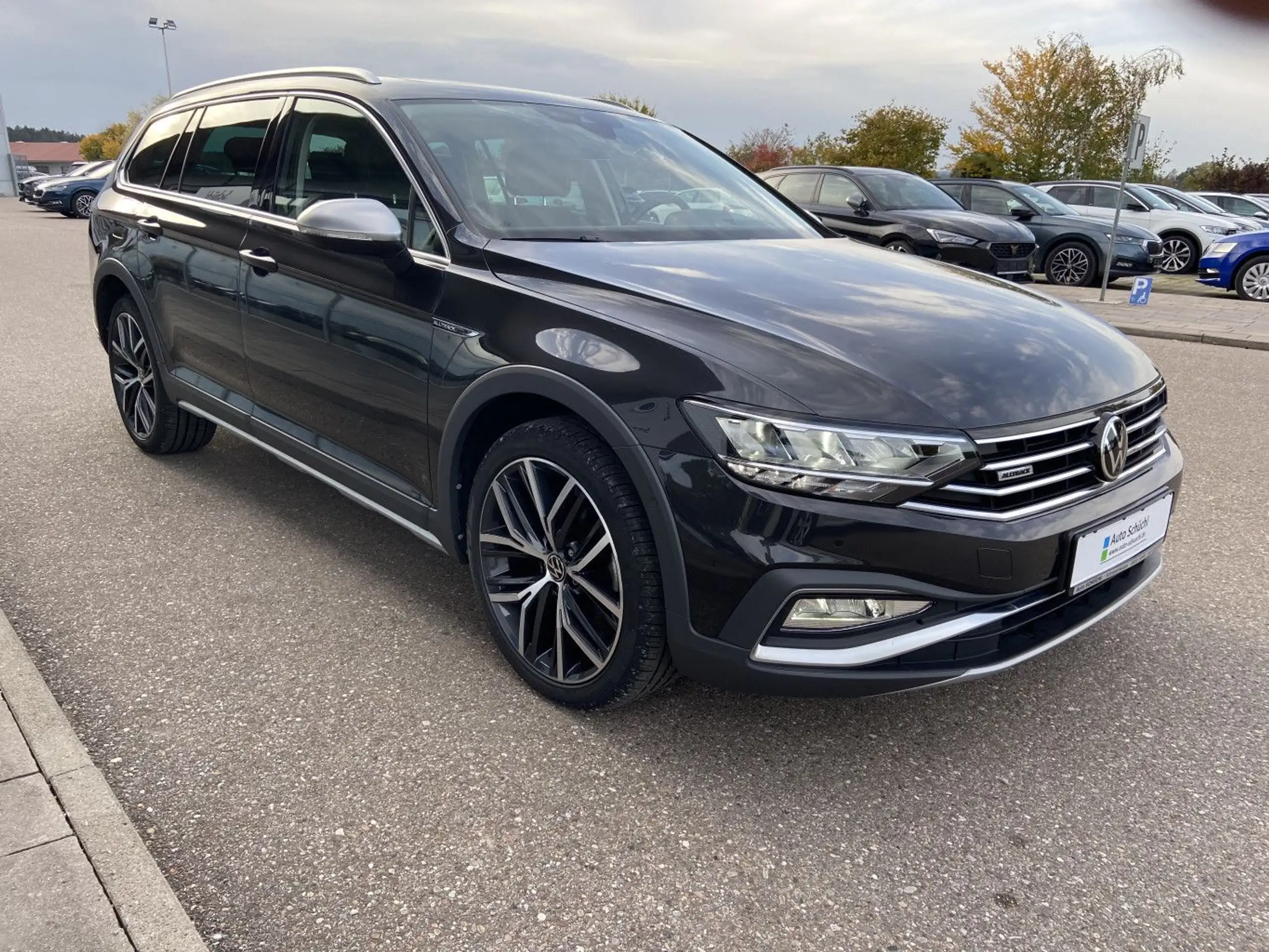 Volkswagen - Passat Alltrack