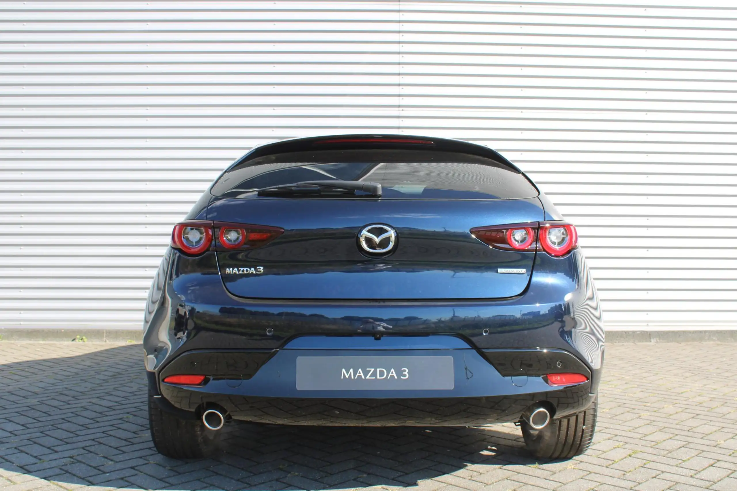 Mazda - 3