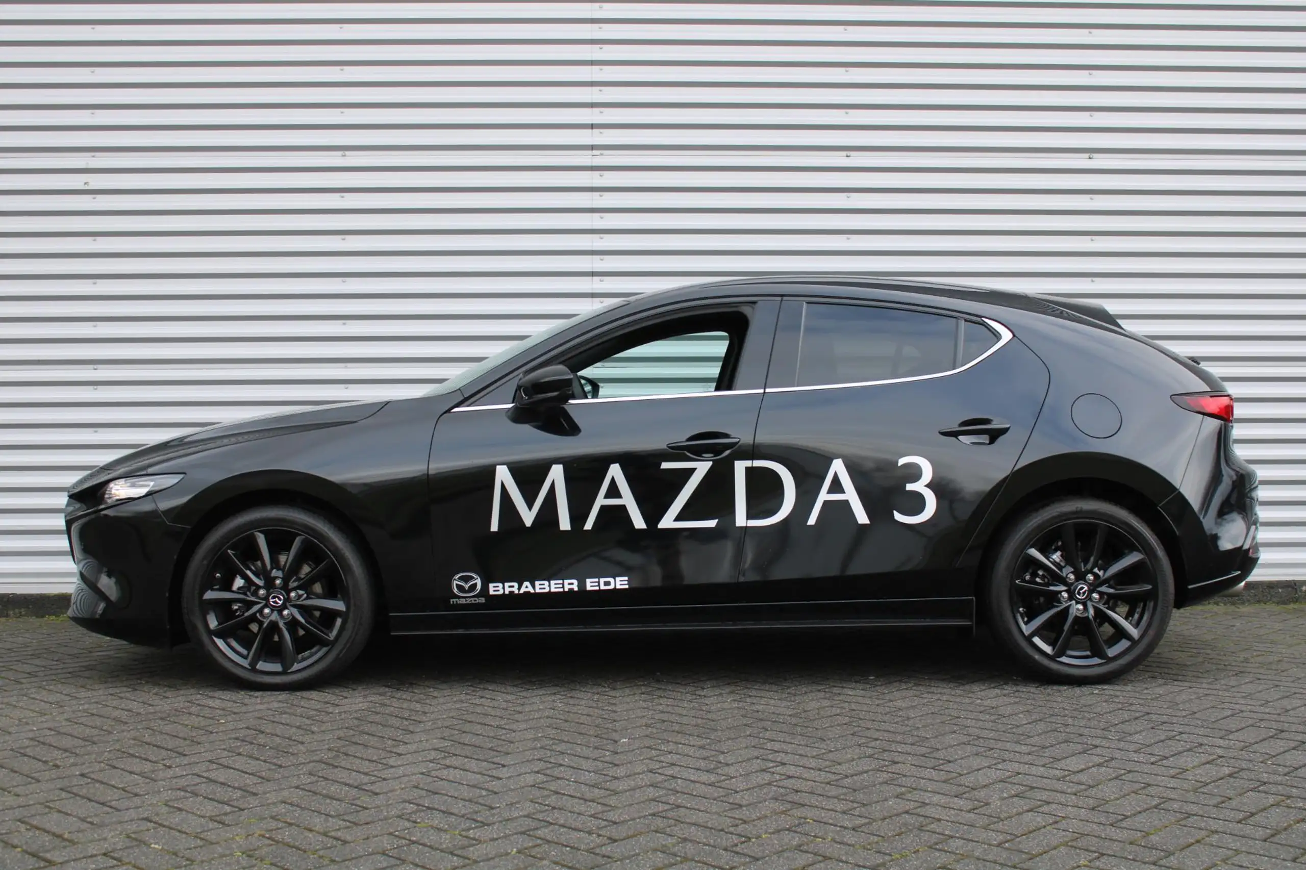 Mazda - 3